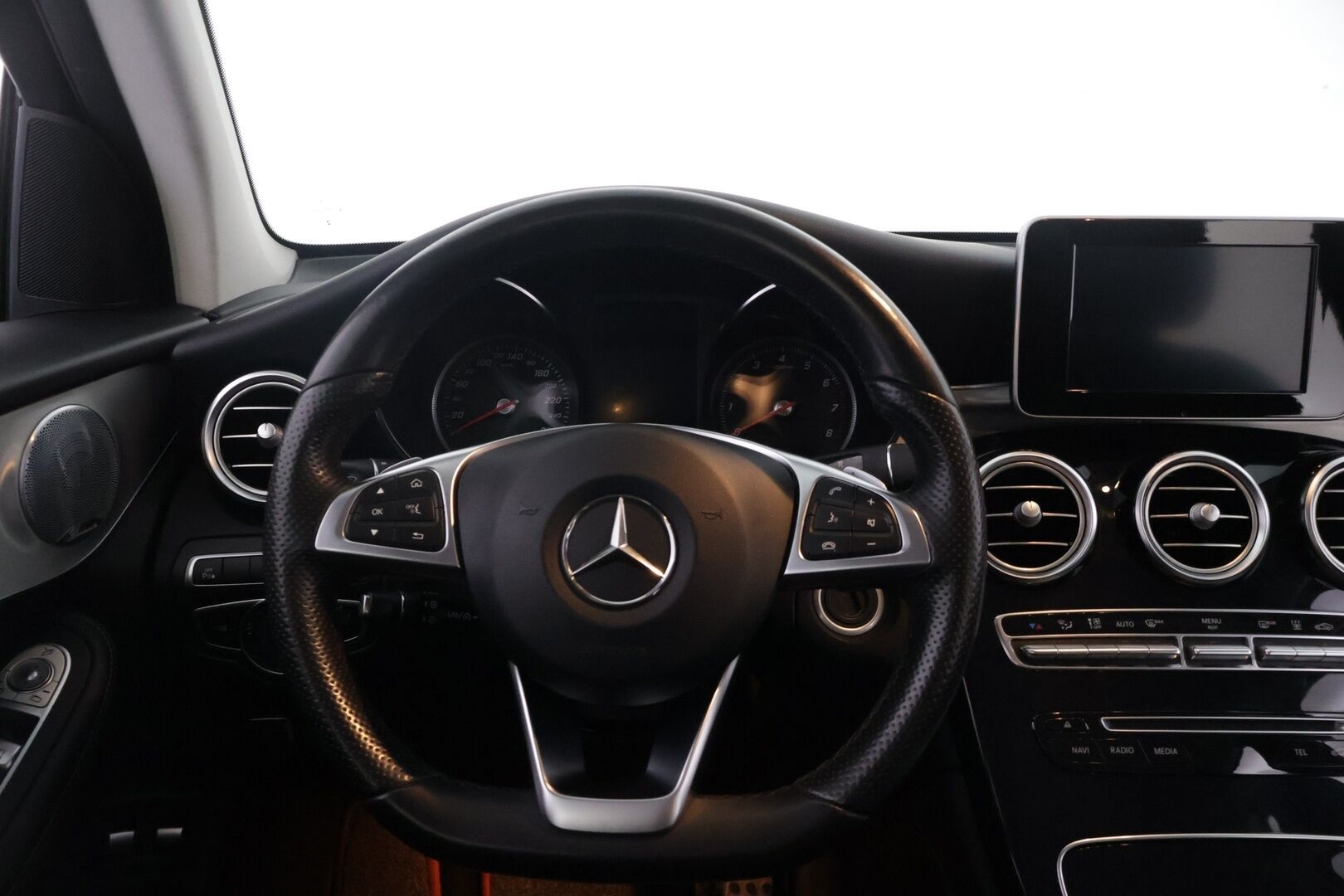 Mercedes-Benz GLC 2018 350 e 4Matic A Premium Business AMG - Myynnissä huutokaupat.com sivustolla!