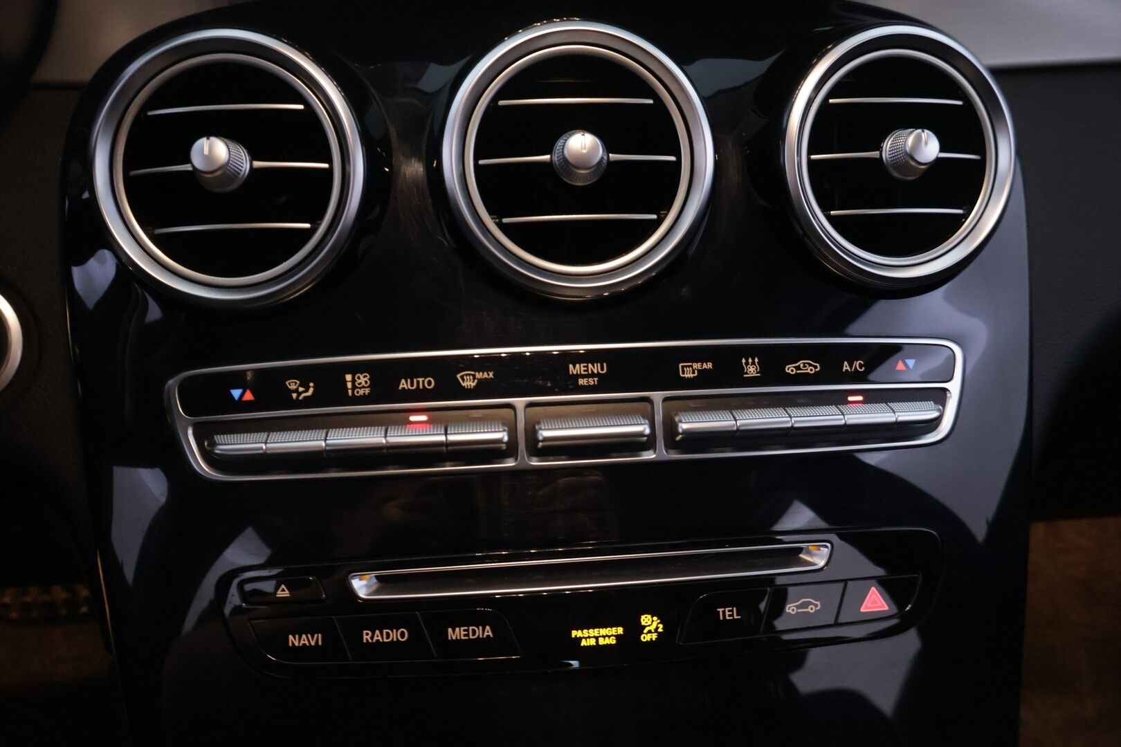 Mercedes-Benz GLC 2018 350 e 4Matic A Premium Business AMG - Myynnissä huutokaupat.com sivustolla!