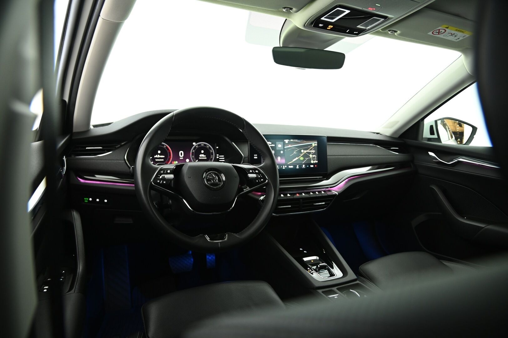 Skoda Octavia 2021 2,0 TDI 150 Style Launch Edition DSG **ACC / Webasto / Ilmastoidut & Hierovat nahat / Canton / Matrix-LED / Koukku / P.Kamera** - HUIPPUVARUSTEET