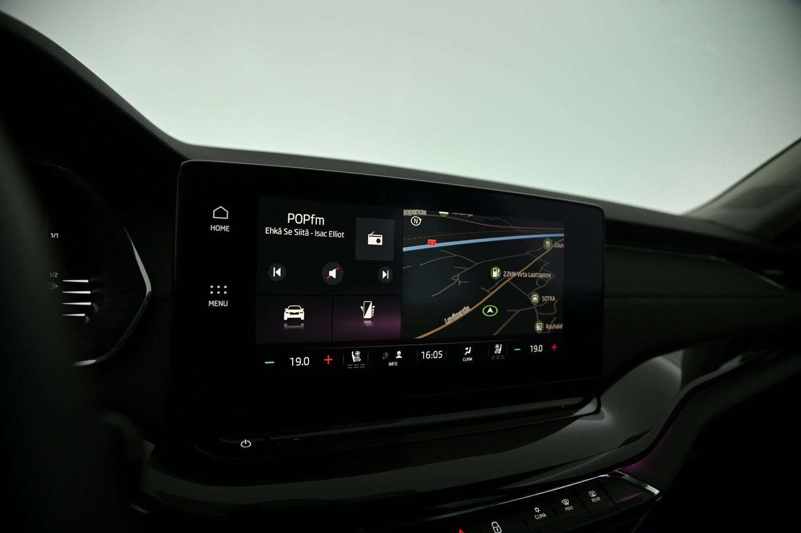 Skoda Octavia 2021 2,0 TDI 150 Style Launch Edition DSG **ACC / Webasto / Ilmastoidut & Hierovat nahat / Canton / Matrix-LED / Koukku / P.Kamera** - HUIPPUVARUSTEET