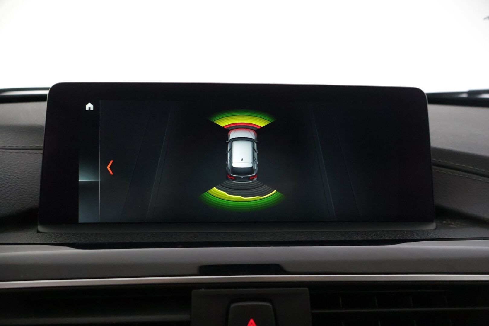 BMW 320 2019 F30 Sedan 320d A xDrive Business * Vakkari / Koukku / P-tutkat / Sähköitoiminen takaluukku / Navi * - Todella pienillä kilsoilla!