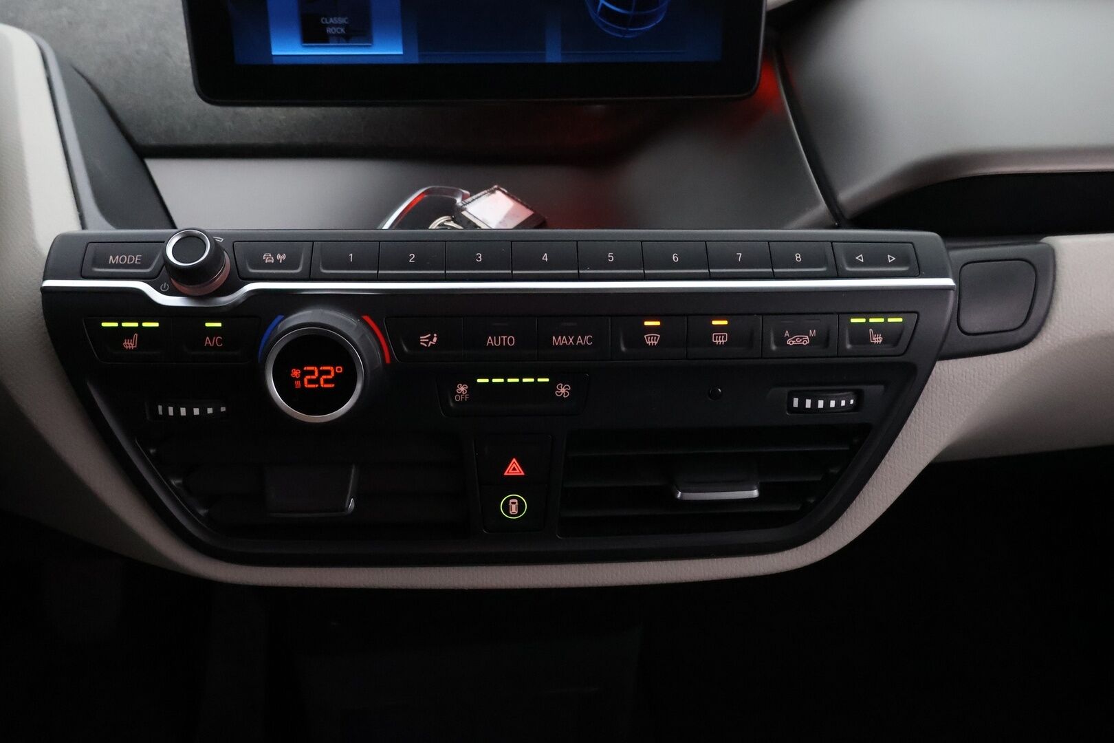 BMW i3s 2018 94 REX  / Adapt.Vakkari / Panorama / Harman&Kardon / Peruutuskamera