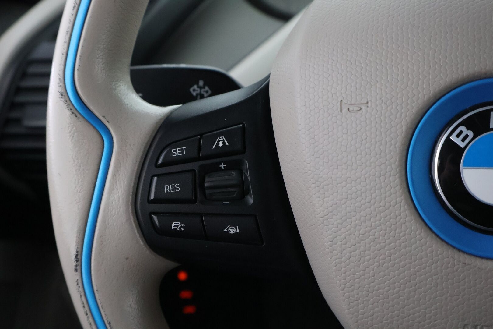 BMW i3s 2018 94 REX  / Adapt.Vakkari / Panorama / Harman&Kardon / Peruutuskamera