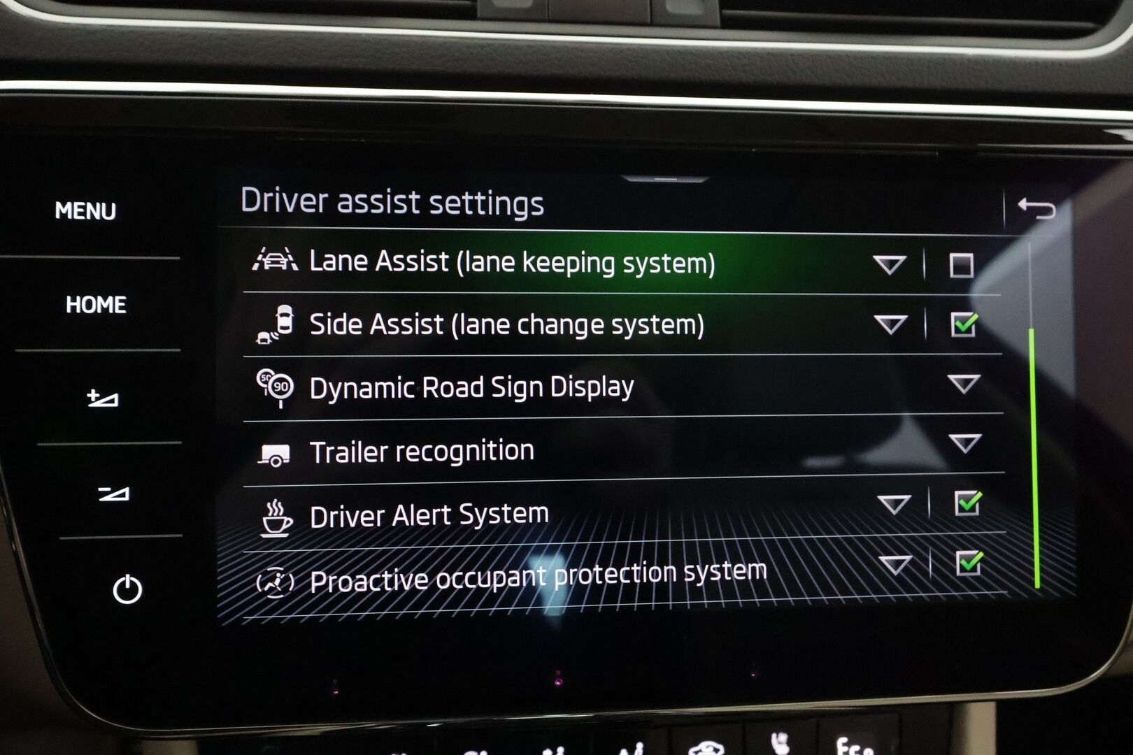 Skoda Superb 2023 1.4 TSI PHEV L&K iV DSG - Webasto | Koukku | ACC | Matrix | Canton | 360 | Ilmastoidut&Hierovat Sporttipenkit | 1Om Suomiauto | Supervarusteet!
