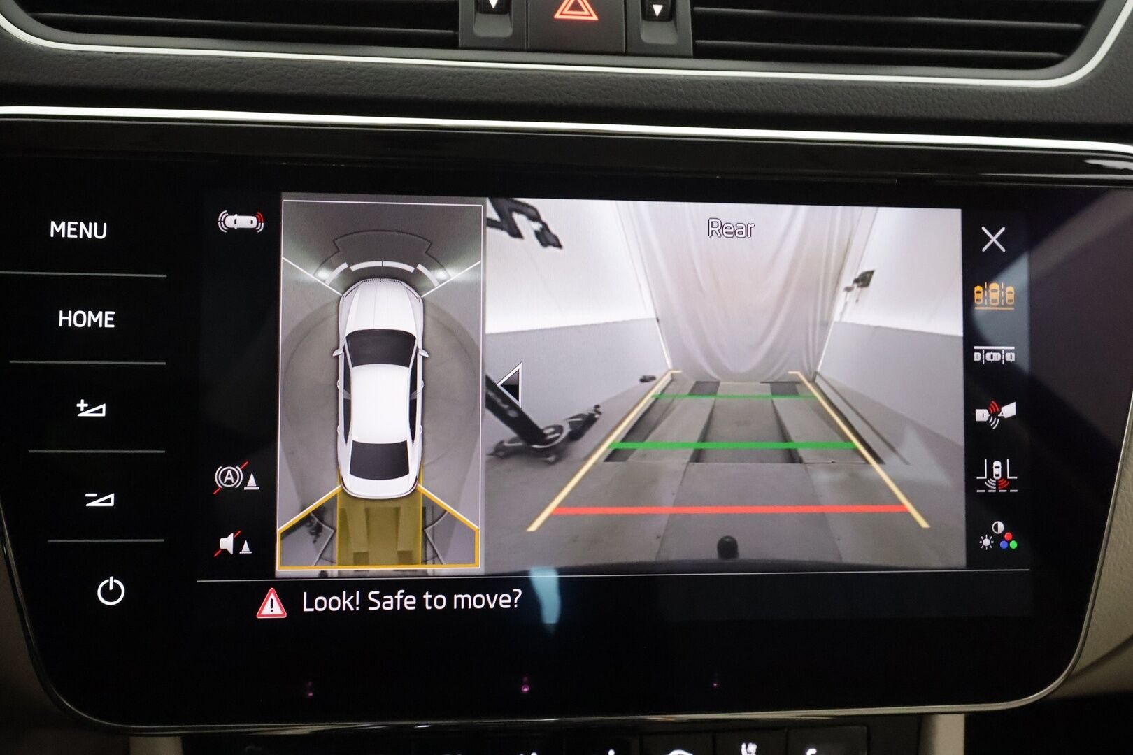 Skoda Superb 2023 1.4 TSI PHEV L&K iV DSG - Webasto | Koukku | ACC | Matrix | Canton | 360 | Ilmastoidut&Hierovat Sporttipenkit | 1Om Suomiauto | Supervarusteet!