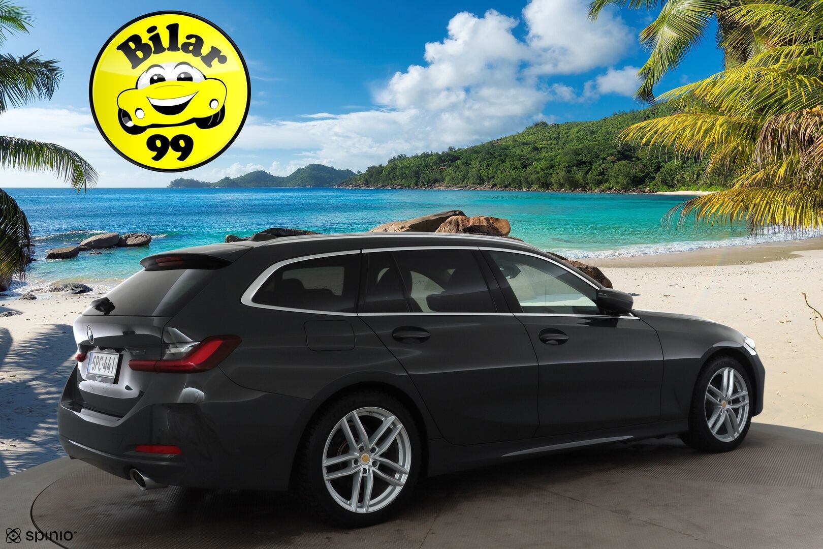 BMW 320 2023 G21 Touring 320d A xDrive Business MHEV * ACC / P.kamera / Panorama / LED / Hifi / Comfort Access / Webasto / Facelift * - Sporttinahat / 1.Om Suomi-auto / Kahdet renkaat aluvanteilla