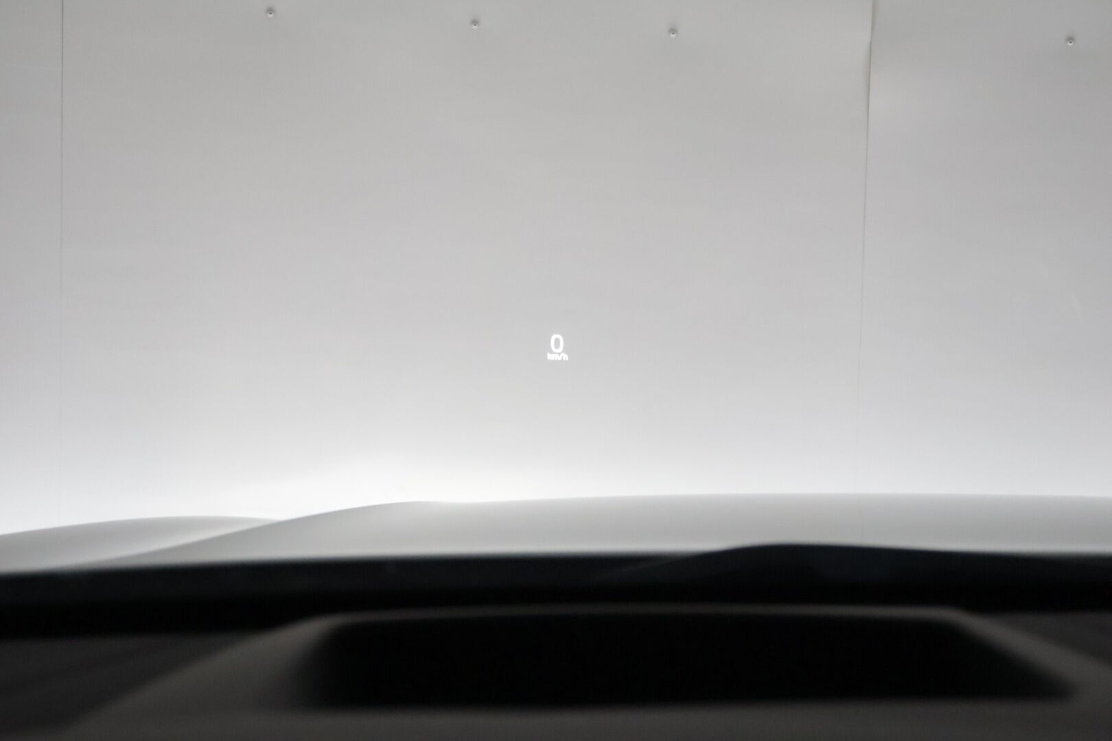 Volvo V90 2020 T8 R-Design / H&K / Panorama / HUD / BLIS / P.kamera / Webasto / Adapt vakkari / Navi / Carplay - Todella kattavat varusteet / Juuri katsastettu / Juuri huollettu ja jakohihna vaihdettu 11/ 2024 / 2X renkaat / Ilmastoidut ja hierovat istuimet /