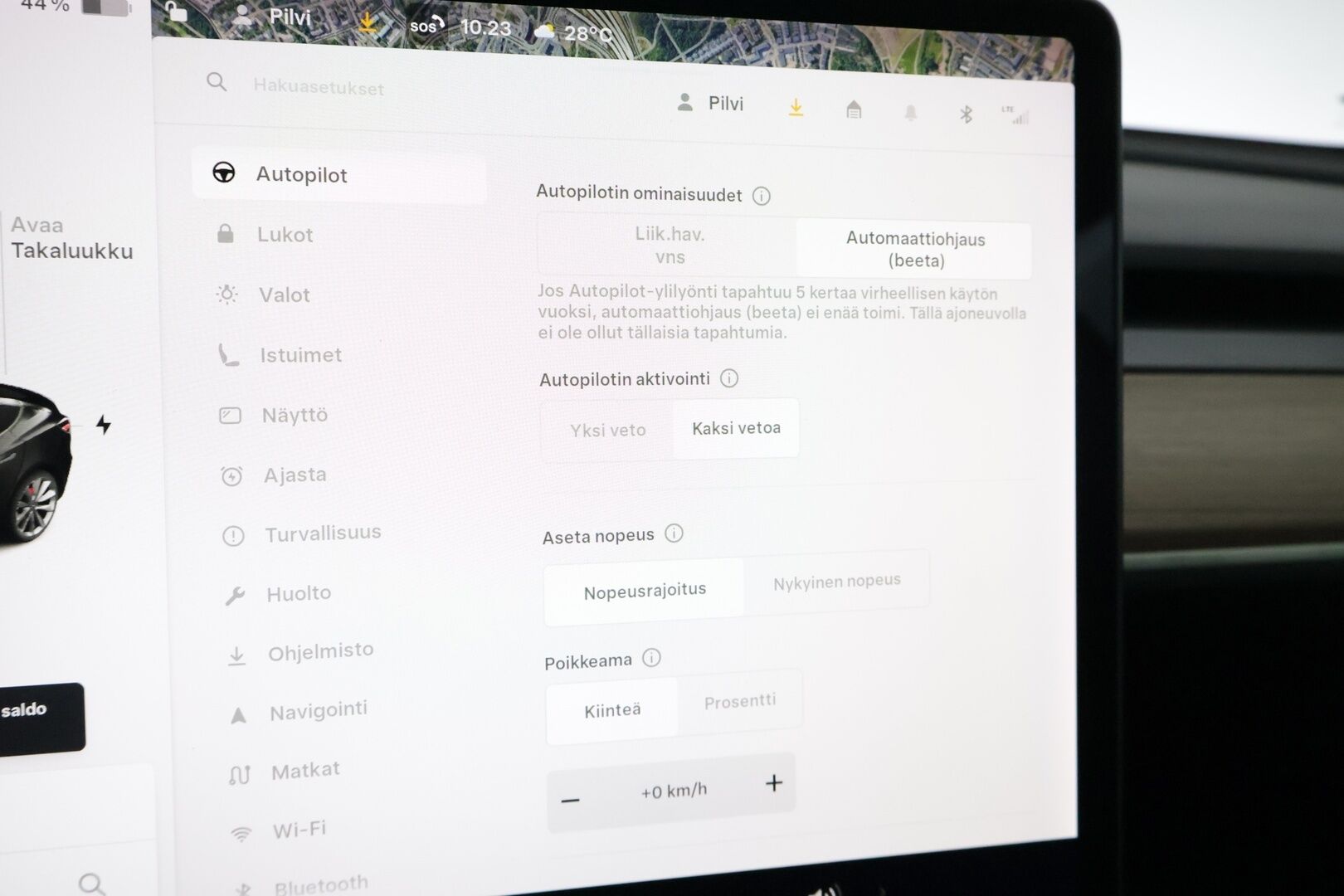 TESLA MODEL 3 2019 * Premium audio / Autopilot / Musta Nahkasisusta * - Todella näyttävä Performance 2x renkailla!