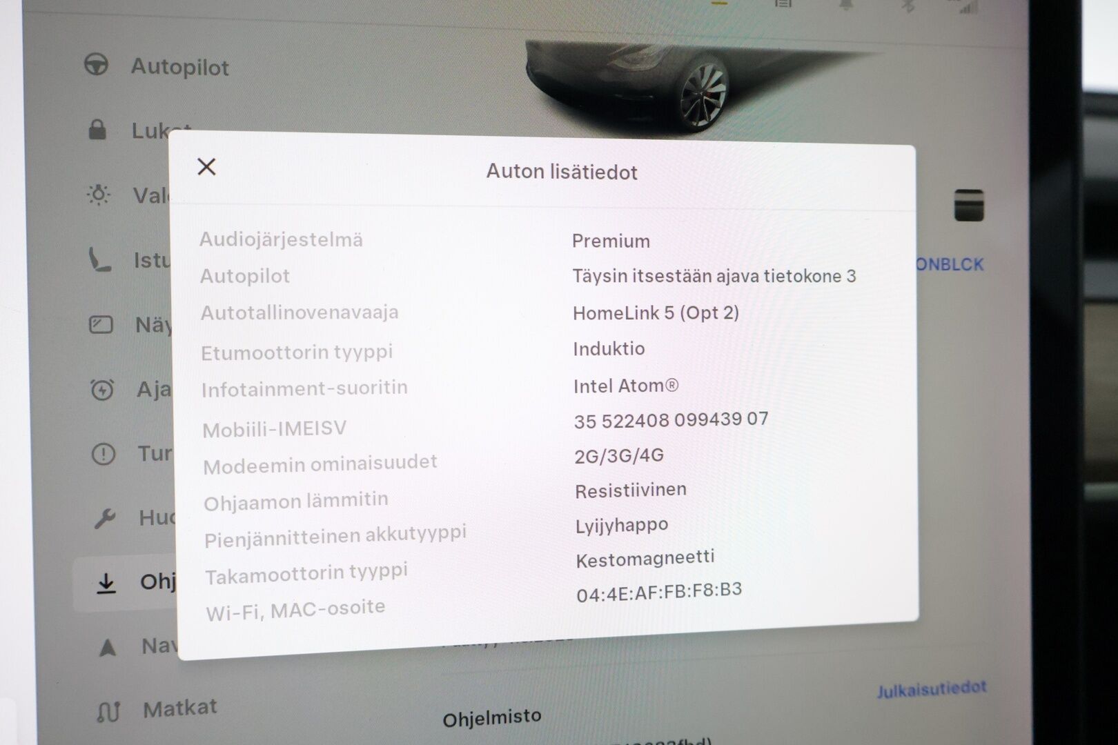 TESLA MODEL 3 2019 * Premium audio / Autopilot / Musta Nahkasisusta * - Todella näyttävä Performance 2x renkailla!
