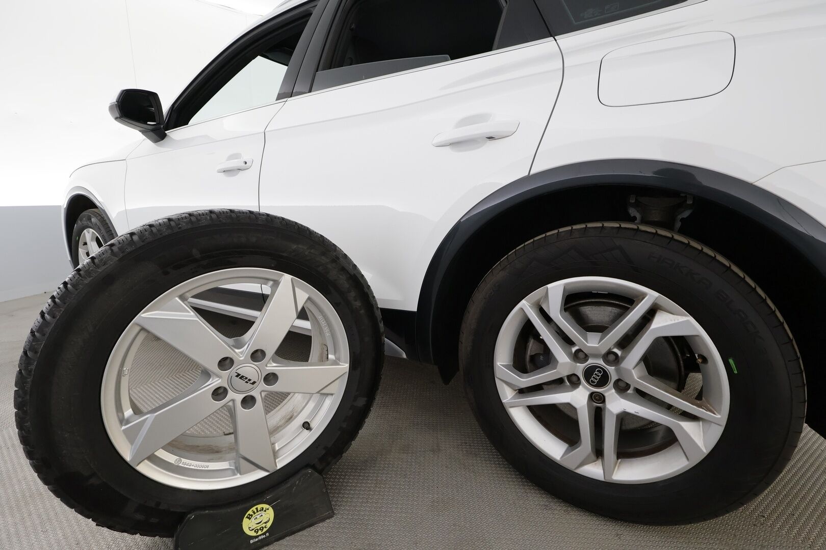 Audi Q5 2023 Advanced Progress 50 TFSI e 220 kW quattro S tronic - 1.Om Suomi-auto | ACC | Koukku | Ilma-alusta | Sporttipenkit | LED | P.Kamera | Kaistavahti 