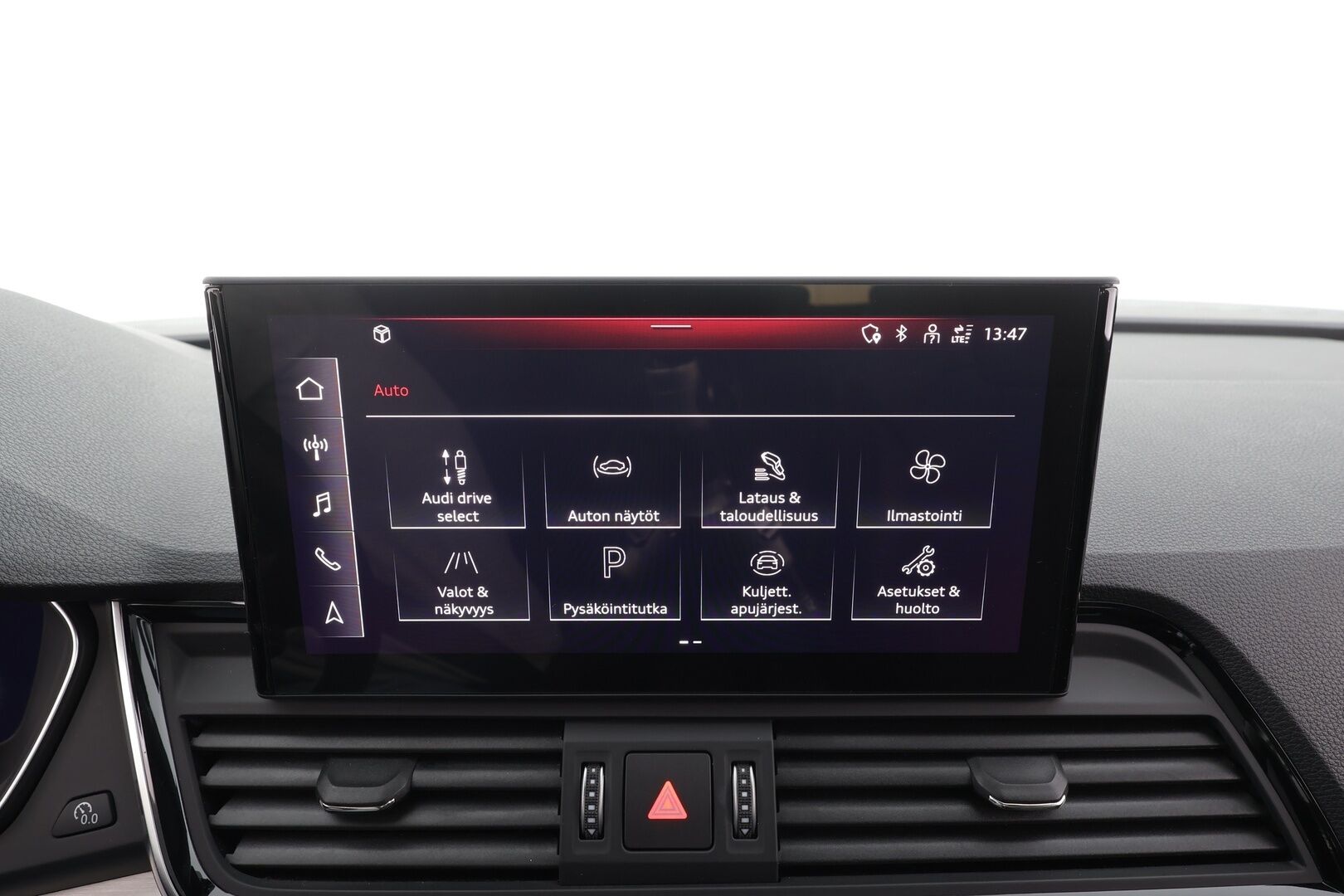 Audi Q5 2023 Advanced Progress 50 TFSI e 220 kW quattro S tronic * ACC / Koukku / Ilma-alusta / Sporttipenkit / LED / P.Kamera / Kaistavahti * - 1.Om Suomi-auto / Kahdet renkaat aluvanteilla - HULLUT AVAJAISHULINAT KORKOTARJOUS 3,29 %