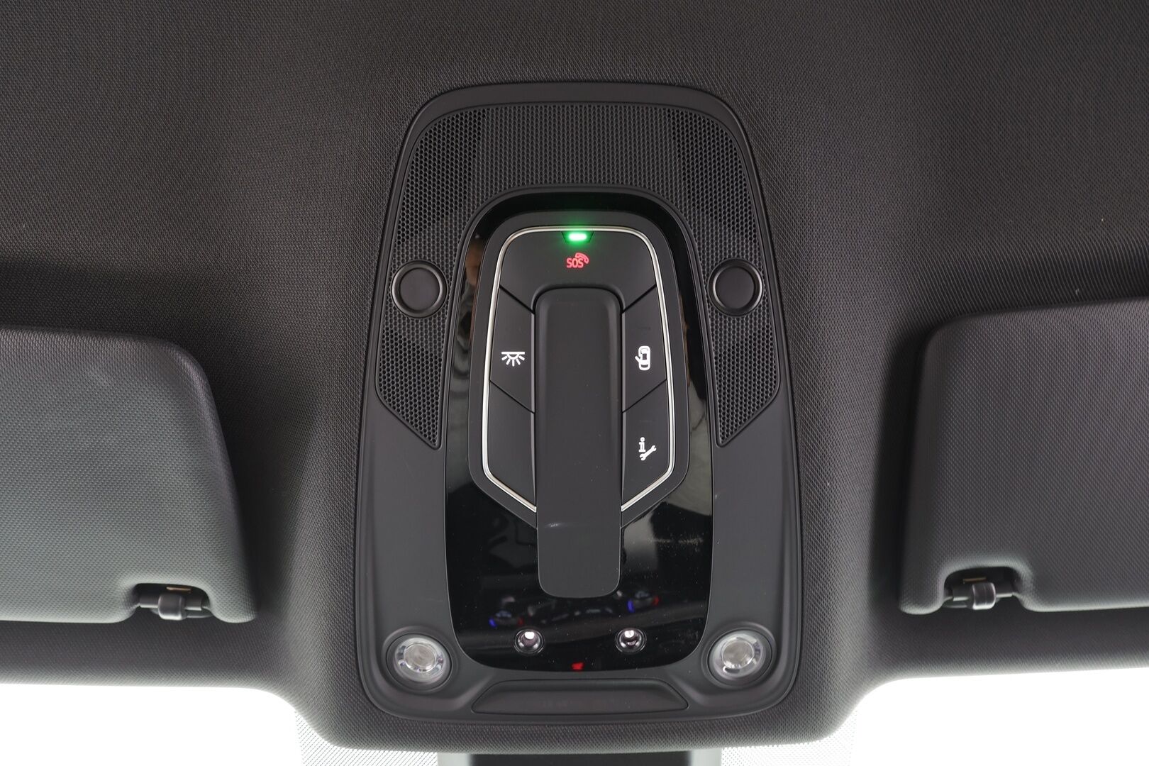 Audi Q5 2023 Advanced Progress 50 TFSI e 220 kW quattro S tronic * ACC / Koukku / Ilma-alusta / Sporttipenkit / LED / P.Kamera / Kaistavahti * - 1.Om Suomi-auto / Kahdet renkaat aluvanteilla - HULLUT AVAJAISHULINAT KORKOTARJOUS 3,29 %