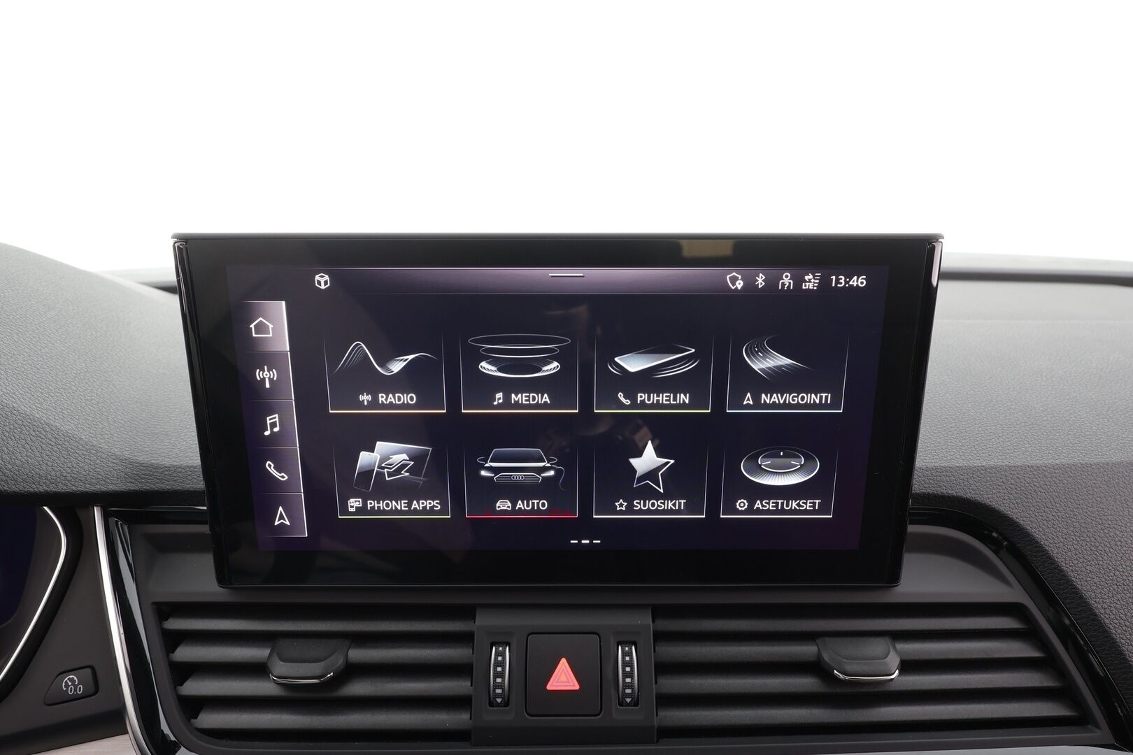 Audi Q5 2023 Advanced Progress 50 TFSI e 220 kW quattro S tronic * ACC / Koukku / Ilma-alusta / Sporttipenkit / LED / P.Kamera / Kaistavahti * - 1.Om Suomi-auto / Kahdet renkaat aluvanteilla - HULLUT AVAJAISHULINAT KORKOTARJOUS 3,29 %