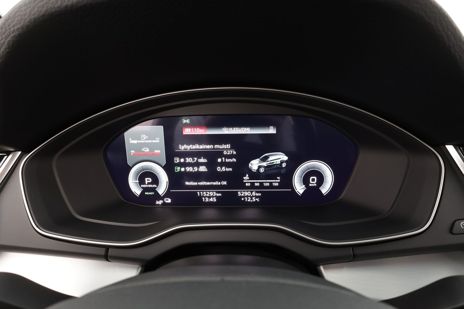 Audi Q5 2023 Advanced Progress 50 TFSI e 220 kW quattro S tronic * ACC / Koukku / Ilma-alusta / Sporttipenkit / LED / P.Kamera / Kaistavahti * - 1.Om Suomi-auto / Kahdet renkaat aluvanteilla - HULLUT AVAJAISHULINAT KORKOTARJOUS 3,29 %