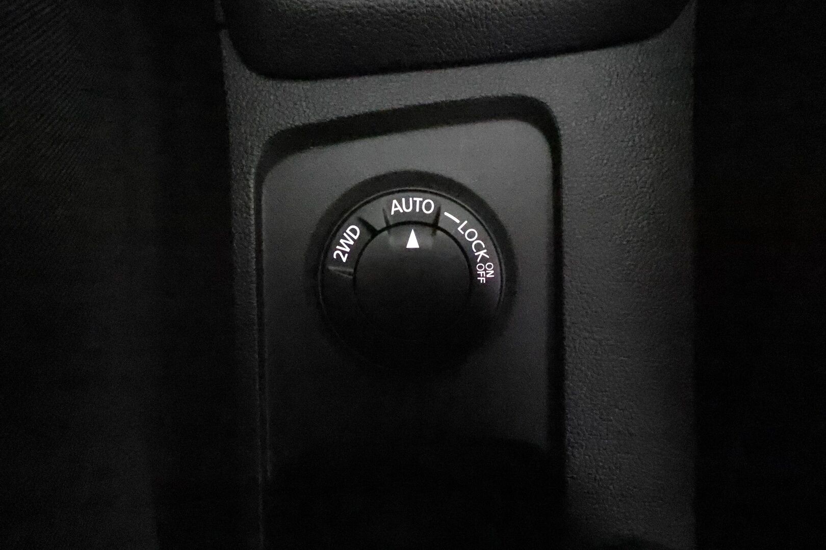 Dacia Duster 2023 TCe 150 4x4 Journey **Vakkari / P.kamera / Navi / Koukku / Apple&Android** - 1.Om Suomi-auto / Kahdet renkaat aluvanteilla / Merkkihuollettu
