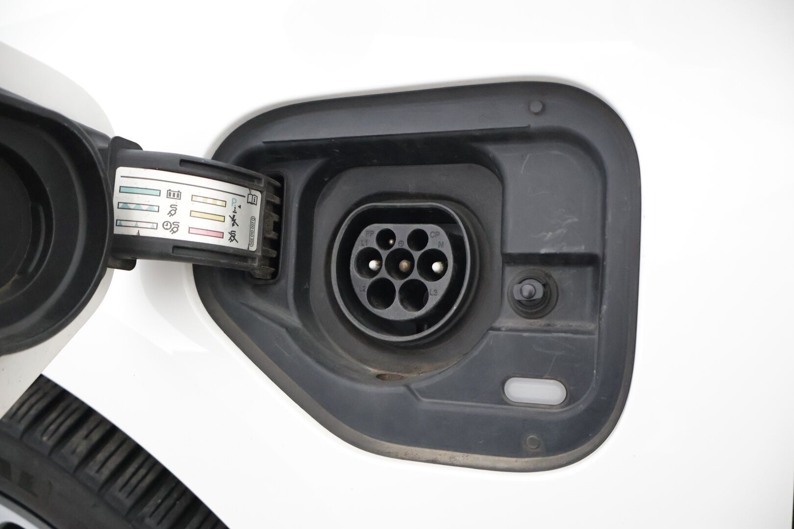 Cupra Leon 2021 1,4 PHEV 180 kW e-HYBRID DSG - * Adapt.vakkari / Digimittaristo / Kattoikkuna / P-Kamera / Lane assist / BLIS *