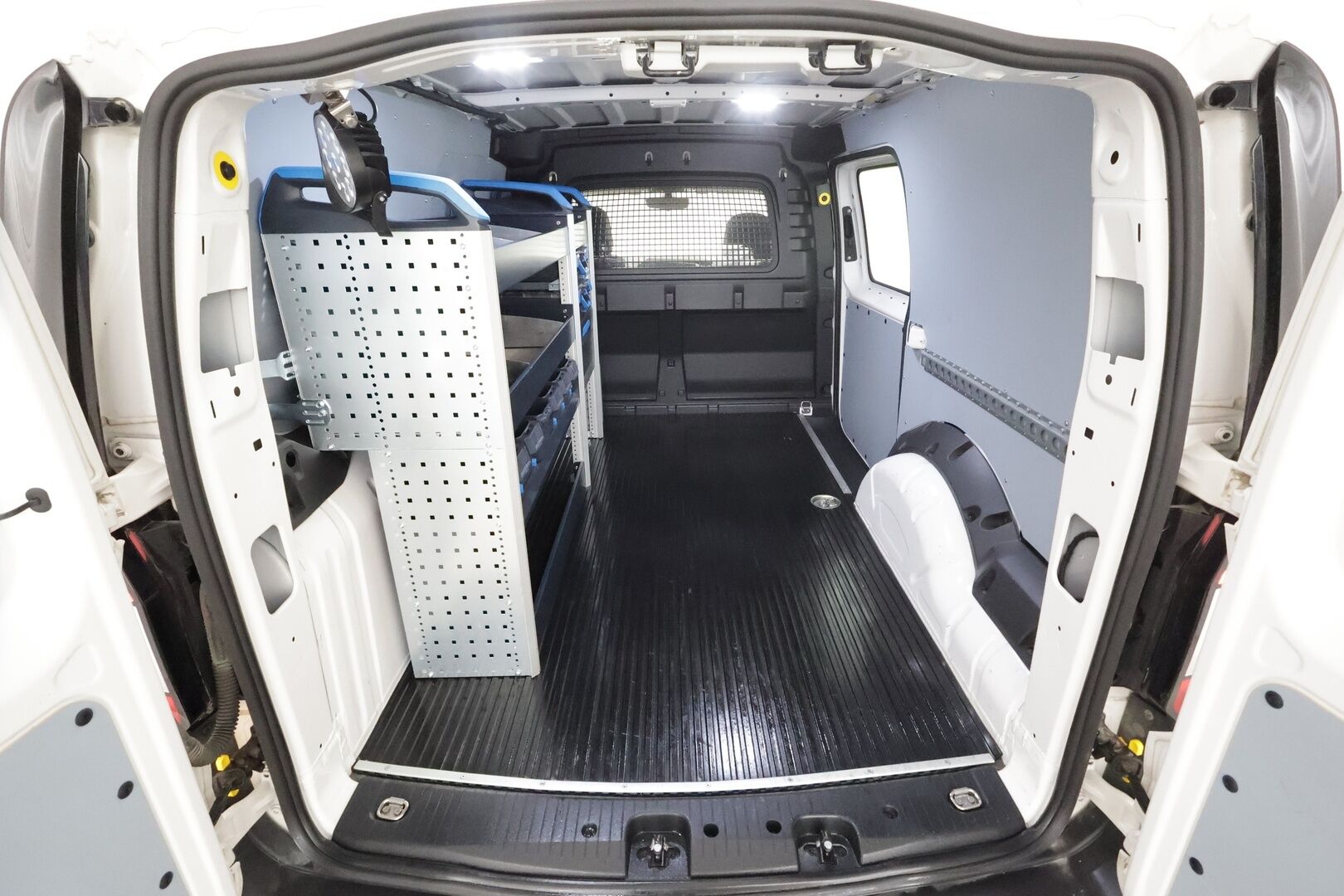 Volkswagen Caddy Maxi 2023 Cargo 2,0 TDI 90kW 4Motion * Vakkari / Lisävalo / Koukku / 1.Om Suomi-auto / Bluetooth *