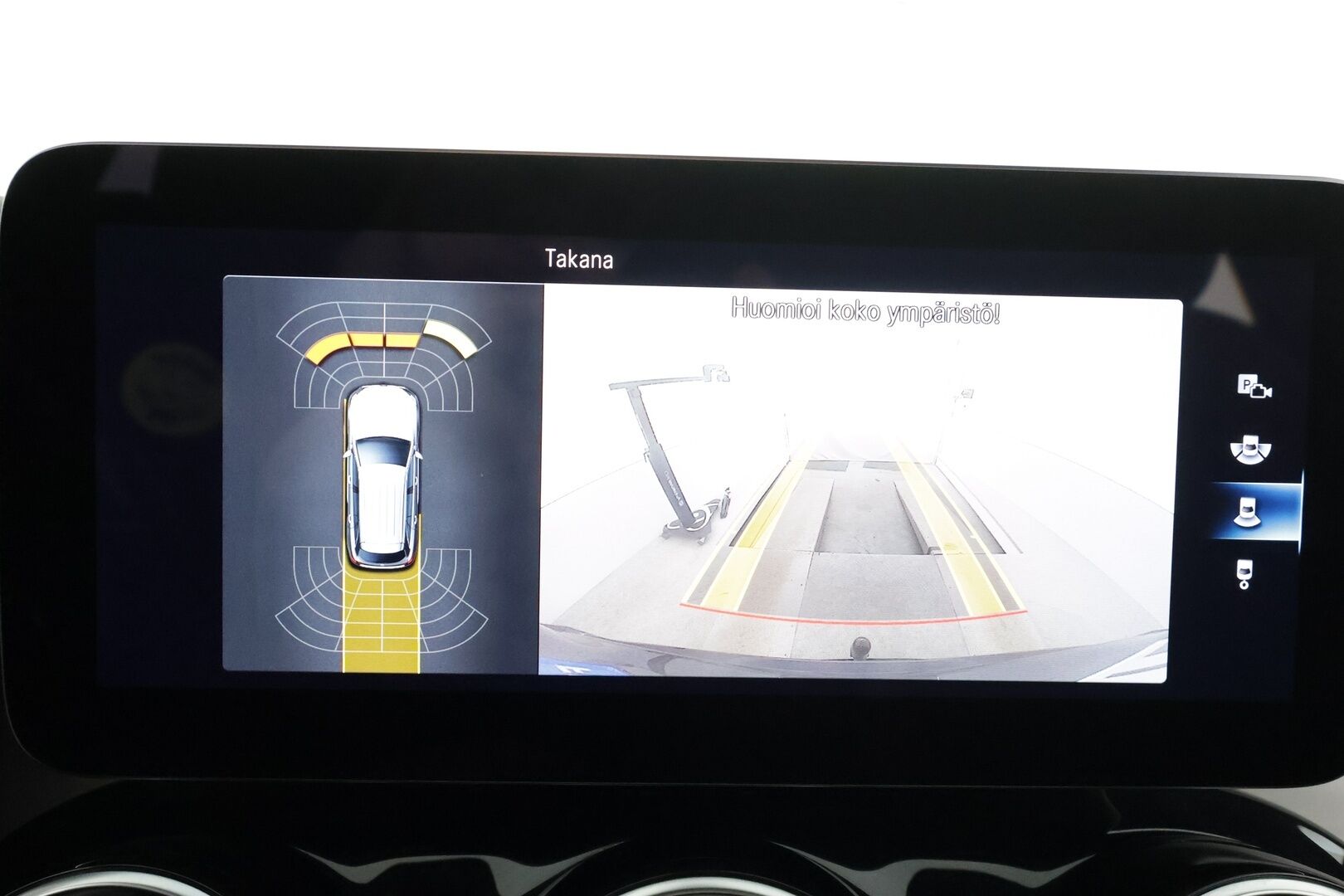 Mercedes-Benz GLC 2021 300 e 4MATIC A Business EQ Power AMG * Koukku / Distronic / Navi / Sportpenkit / LED-High Performance / P.kamera * - Akku kuntotarkastettu / Kahdet renkaat