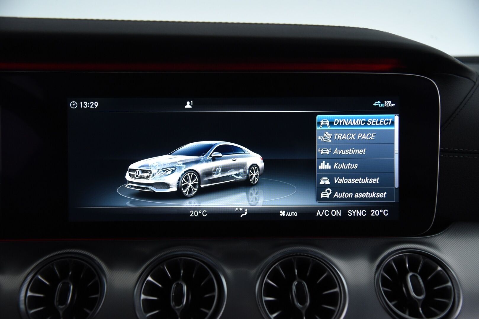 Mercedes-Benz E 2018 220 d A Coupé Business AMG - Widescreen / Burmester / Multibeam-LED / P-kamera / Ambient Light / Urheiluistuimet / 