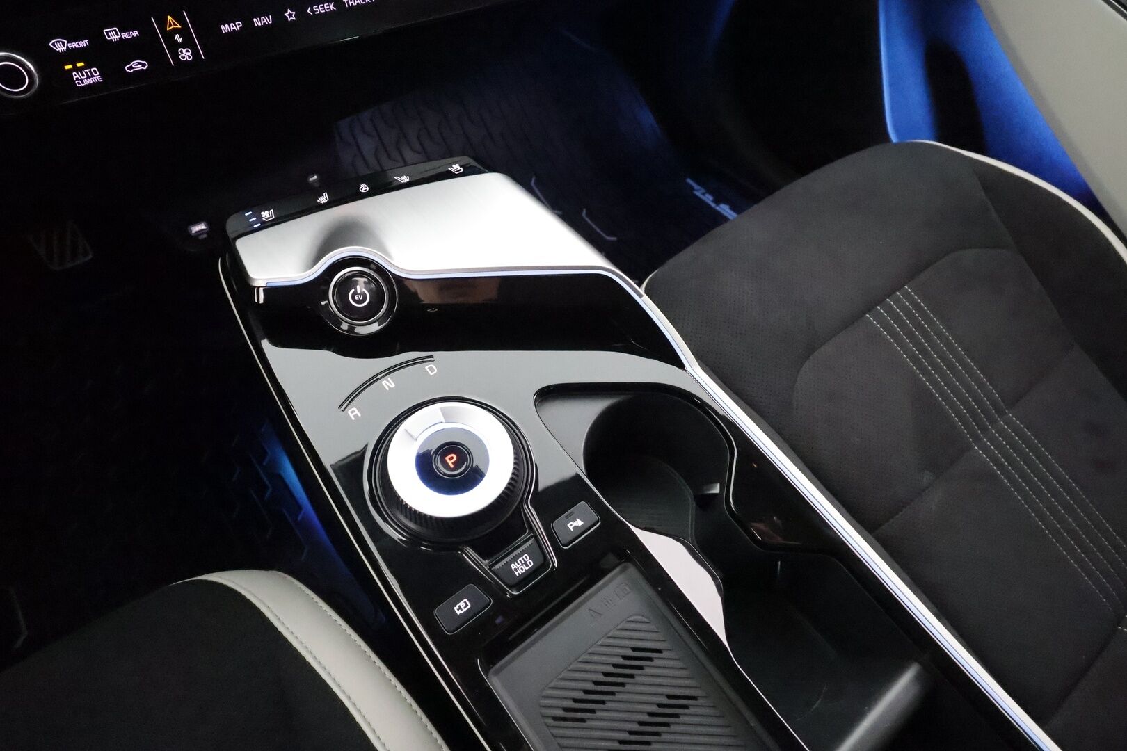 Kia EV6 2023 GT-Line AWD 77 kWh 325 hv * ACC / Koukku / Widescreen / Muistipenkki / P.kamera / Ilmastoidut Osanahat / Apple&Android * - 1.Om Suomi-auto / Kahdet Renkaat / Merkkihuollot - HULLUT AVAJAISHULINAT KORKOTARJOUS 3,29 %