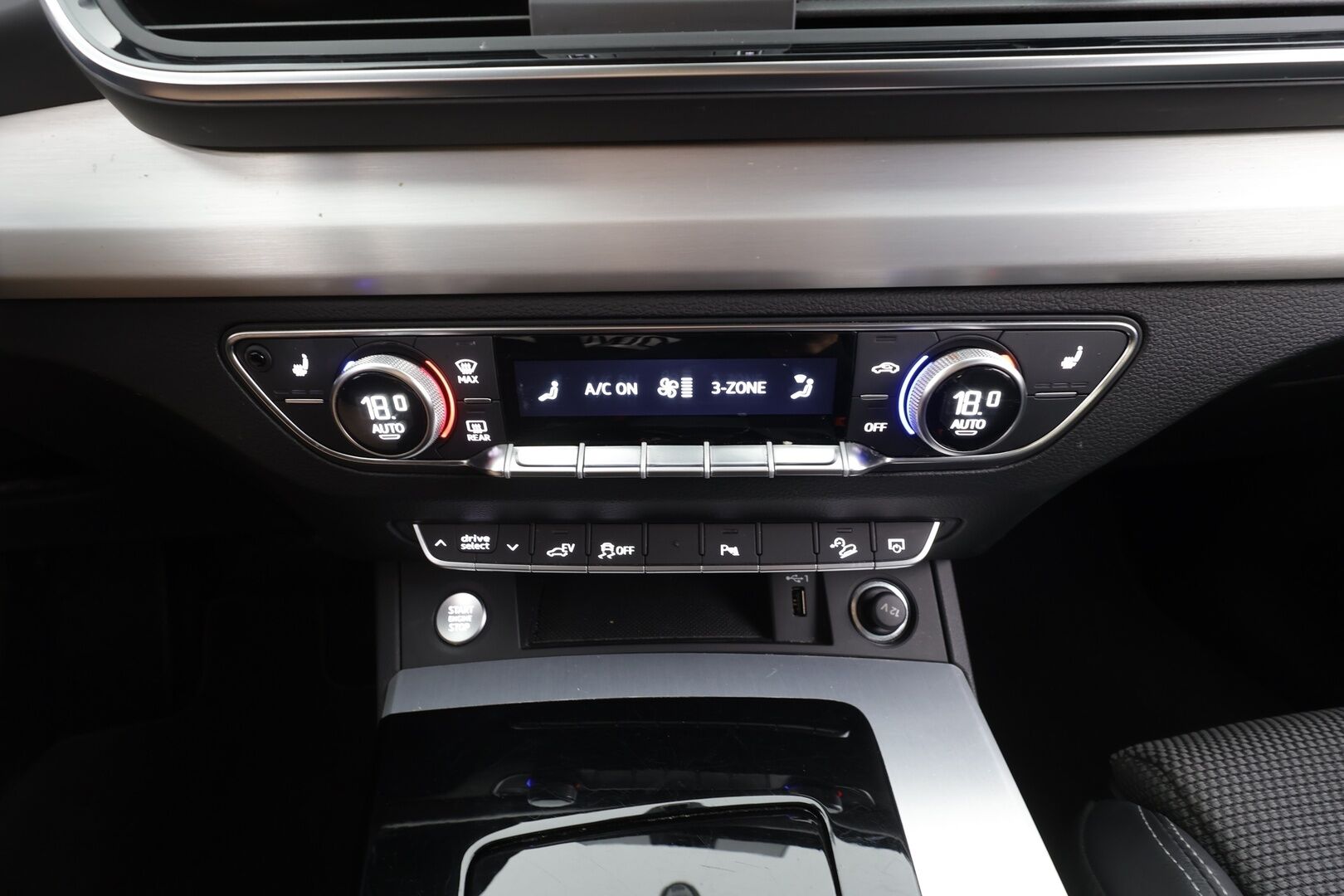 Audi Q5 2023 S line 50 TFSI e 220 kW quattro S tronic Electrified Edition - | ACC | P.Kamera | LED | Sporttipenkit | Apple&Android | Puolinahat | 1.Om Suomi-auto | Kahdet Renkaat |