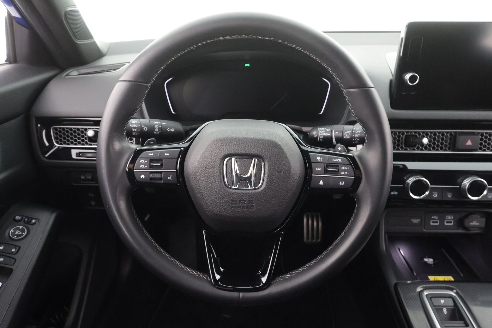 Honda Civic 2023 Hybrid Sport * ACC / P.kamera / LED / Navi / Lohkolämmitin / KeylessGo / Puolinahat * - Suomi-auto / Kahdet renkaat aluvanteilla / Merkkihuollettu