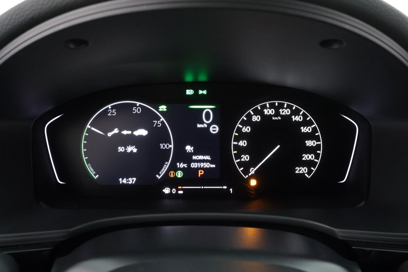 Honda Civic 2023 Hybrid Sport * ACC / P.kamera / LED / Navi / Lohkolämmitin / KeylessGo / Puolinahat * - Suomi-auto / Kahdet renkaat aluvanteilla / Merkkihuollettu
