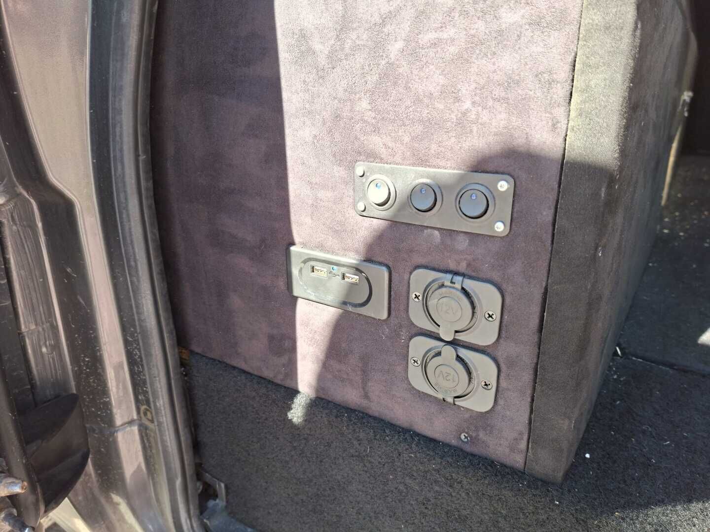 Mercedes-Benz Sprinter 2015 Sprinter 316CDI-3,5/43K keskipitkä A2 ** Kamera / Android soitin / Markiisi / Teltta / Aurinkopaneeli / TV / Invertteri - Kahdet hyvät renkaat / Peruutuskamera / Kattoteltta / Uudella tuulilasilla! - HULLUT AVAJAISHULINAT KORKOTARJOUS 3,29 %