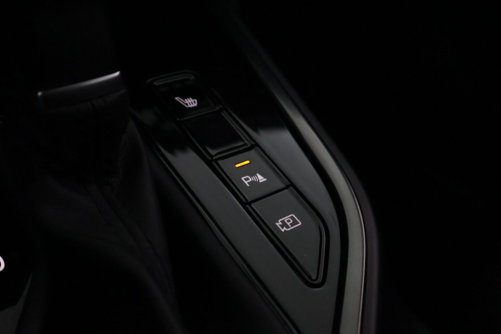 Kia Niro 2023 1,6 GDI Hybrid EX DCT * 1.Om Suomi-auto / Adapt. vak / Sähköpenkki / Puolinahat / Ohjausavustin  / Lohkolämmitin* - Juuri huollettu! / Keyless Go / Peruutuskamera / Kaukovaloautomatiikka / Raintlämmitin / Kia Connect 