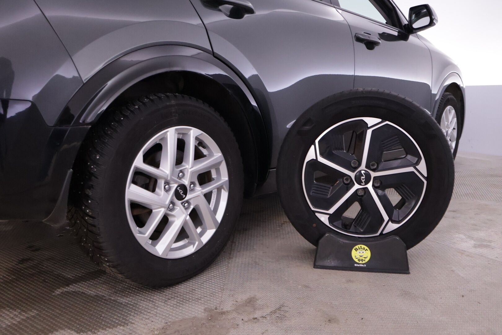 Kia Niro 2023 1,6 GDI Hybrid EX DCT * 1.Om Suomi-auto / Adapt. vak / Sähköpenkki / Puolinahat / Ohjausavustin  / Lohkolämmitin* - Juuri huollettu! / Keyless Go / Peruutuskamera / Kaukovaloautomatiikka / Raintlämmitin / Kia Connect 