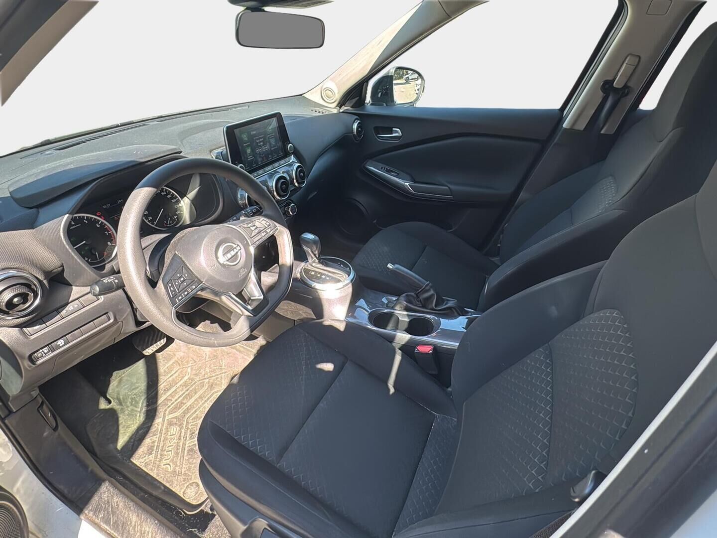 Nissan Juke 2023 DIG-T 114HP 7DCT Acenta Comfort Pack + Navi MY23 - 1. Om Suomi-auto | Merkkihuollettu | Vakkari | P.kamera | Carplay | Navi | 2x renkaat