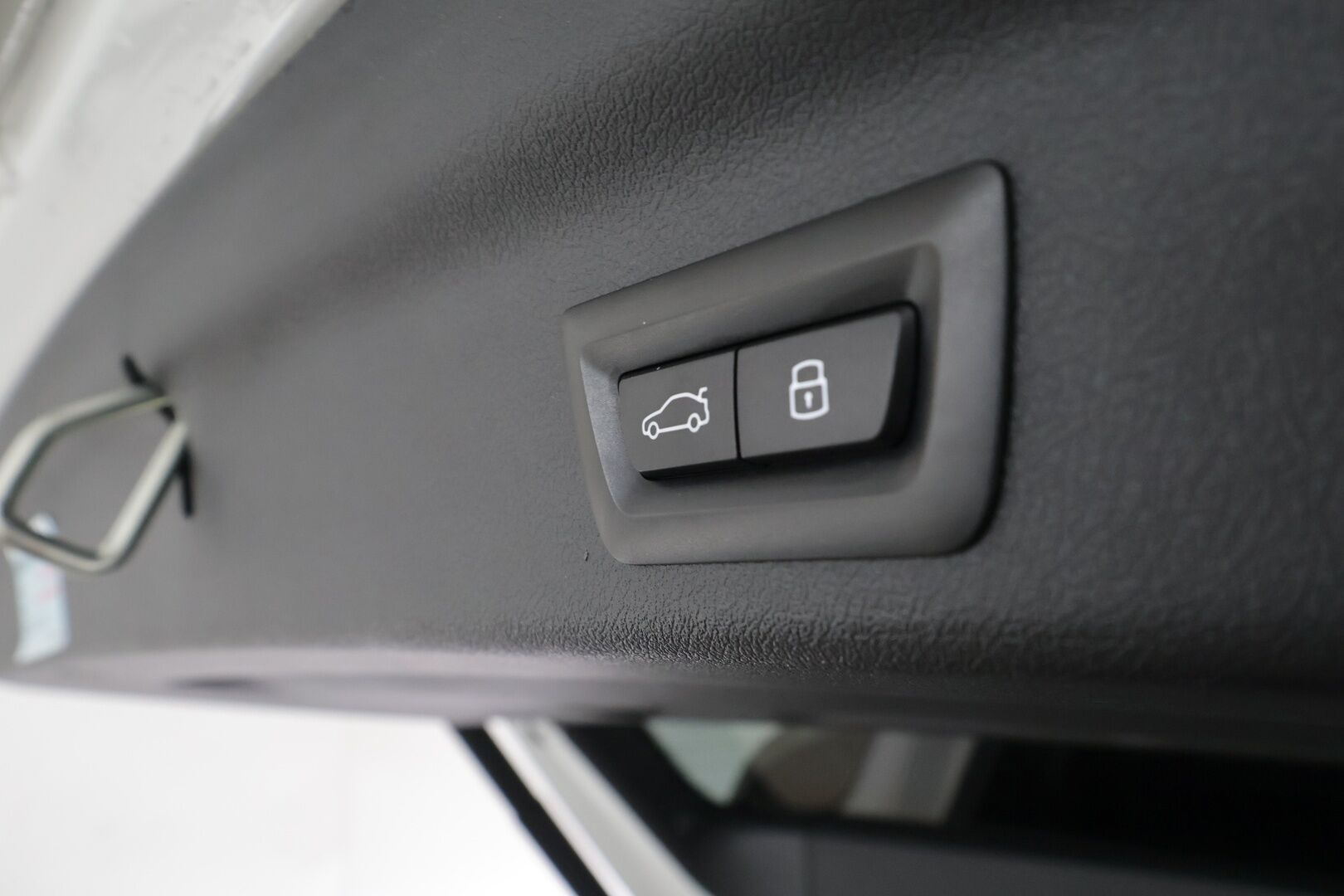 BMW X1 2023 U11 25e xDrive Charged Edition M Sport - | ACC | Adapt. LED | Nahka-alcantara | Sporttipenkit | P.kamera | Comfort Access | Lane Assist | Lämm. ratti | Sähk. takaluukku | 1-om suomiauto | - KORKO VAIN 3,99 %