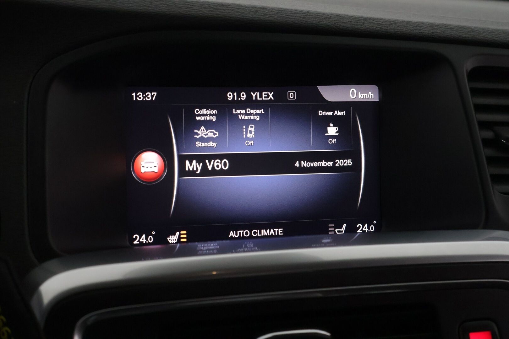 Volvo V60 2018 D5 AWD Twin Engine Classic Summum *ACC / Webasto / Navi / Keyless / VOC / Nahat* - *Myydään juuri huollettuna!* - HULLUT JOULUT KORKOTARJOUS 2,49% 