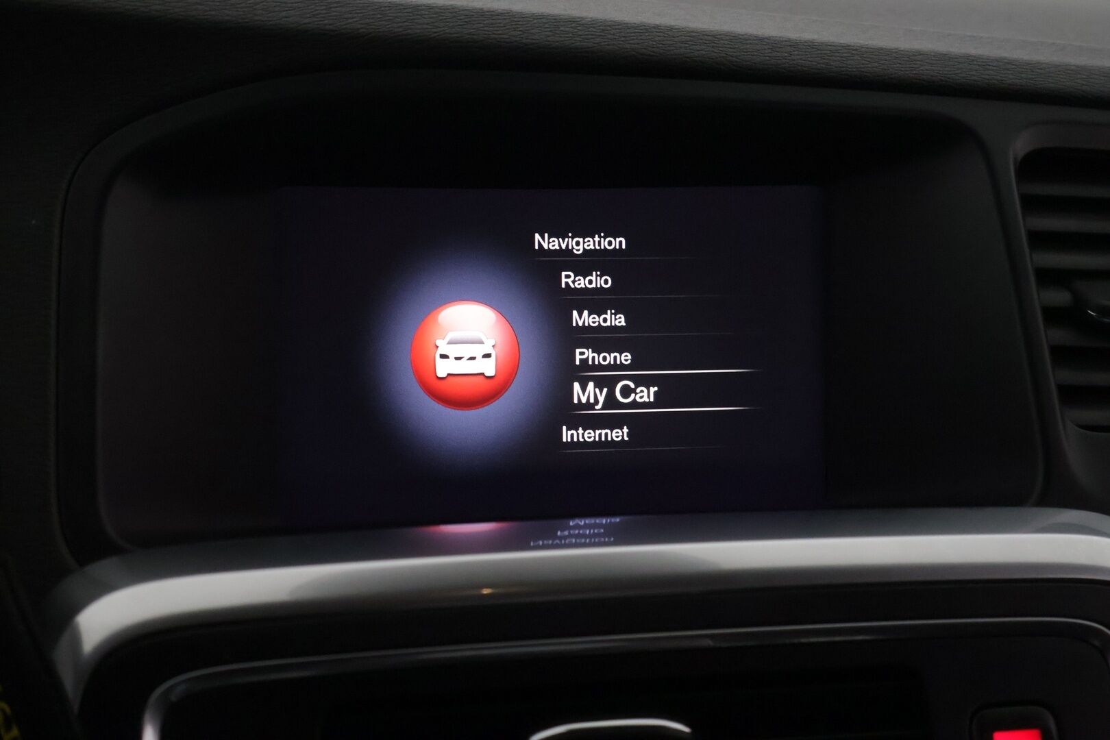 Volvo V60 2018 D5 AWD Twin Engine Classic Summum *ACC / Webasto / Navi / Keyless / VOC / Nahat* - *Myydään juuri huollettuna!* - HULLUT JOULUT KORKOTARJOUS 2,49% 