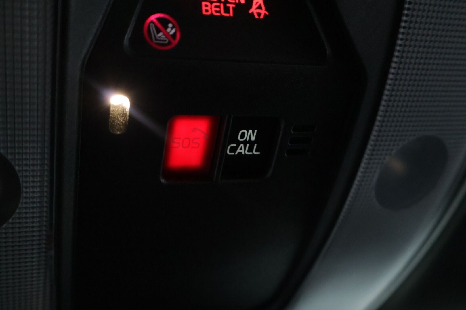 Volvo V60 2018 D5 AWD Twin Engine Classic Summum *ACC / Webasto / Navi / Keyless / VOC / Nahat* - *Myydään juuri huollettuna!* - HULLUT JOULUT KORKOTARJOUS 2,49% 