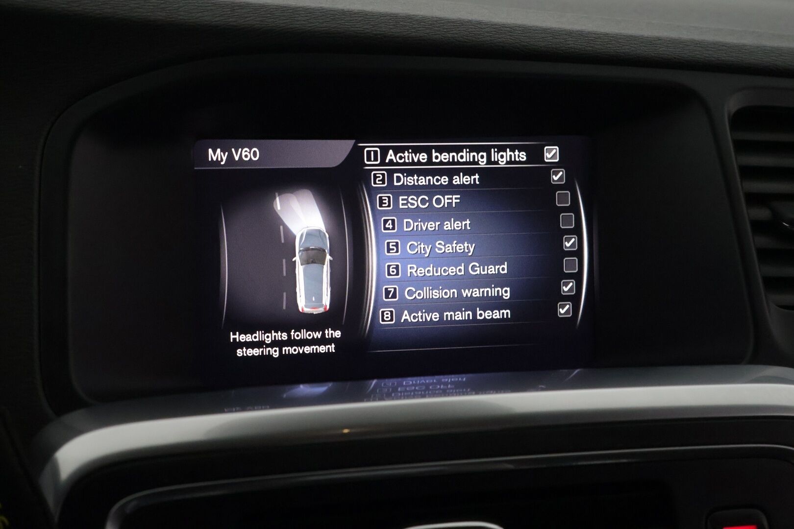 Volvo V60 2018 D5 AWD Twin Engine Classic Summum *ACC / Webasto / Navi / Keyless / VOC / Nahat* - *Myydään juuri huollettuna!* - HULLUT JOULUT KORKOTARJOUS 2,49% 