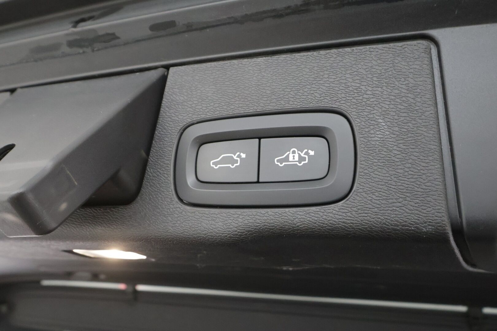 Volvo XC60 2024 T6 AWD Long Range Plus Bright aut - | ACC | Webasto | Koukku | Sporttinahat muistilla | Panorama | P.kamera | Pilot assist | High perf. audio | Keyless | 1-om suomiauto | 