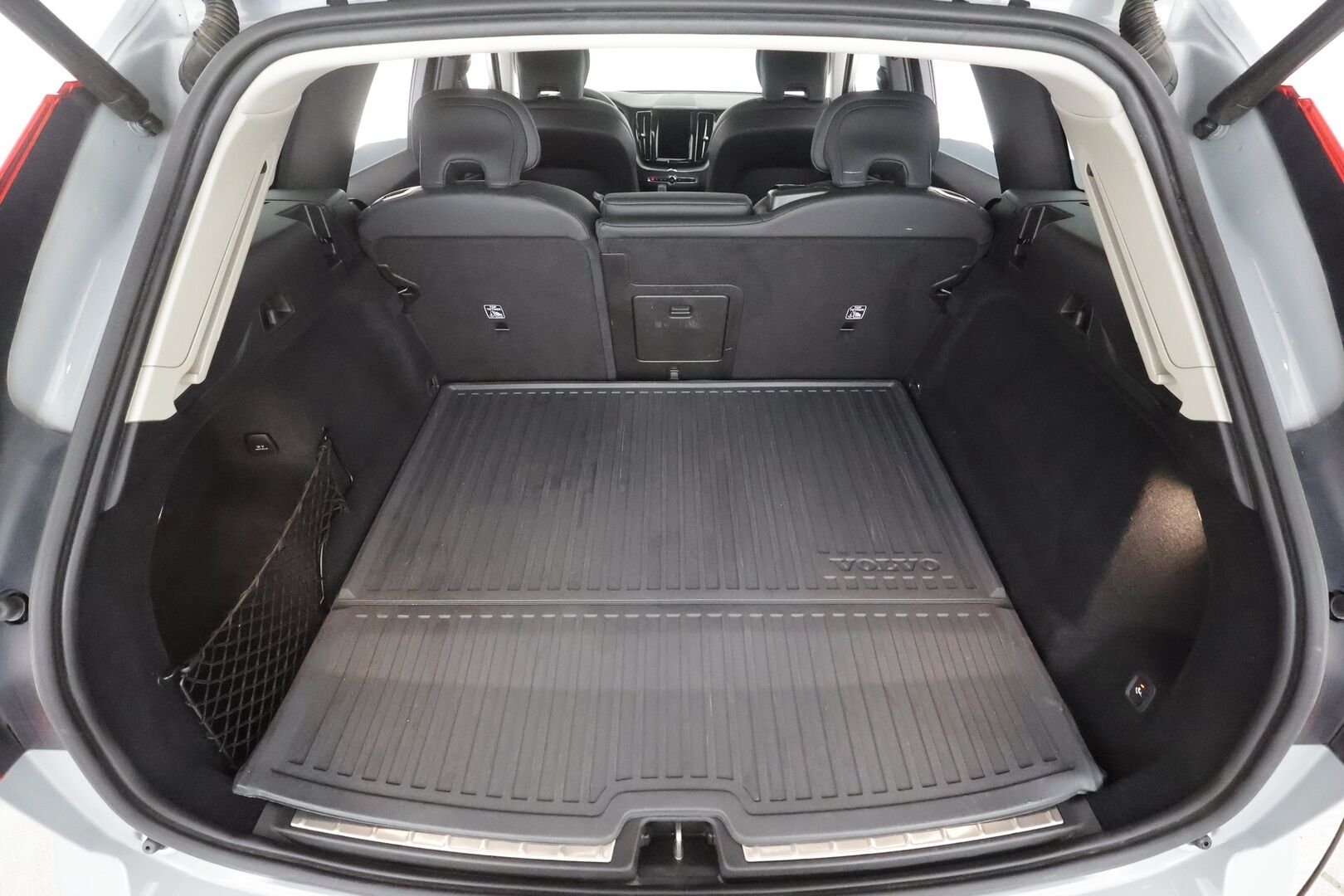 Volvo XC60 2024 T6 AWD Long Range Plus Bright aut - | ACC | Webasto | Koukku | Sporttinahat muistilla | Panorama | P.kamera | Pilot assist | High perf. audio | Keyless | 1-om suomiauto | 