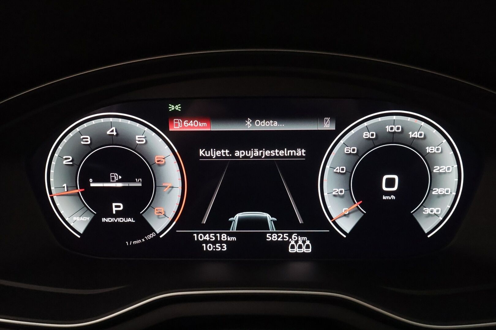 Audi A4 2023 Sedan 35 TFSI MHEV Progress - | Vakkari | Lisälämmitin | Koukku | LED | P.Kamera | Digimittaristo | Apple&Android | 1.Om Suomi-auto | Kahdet Renkaat |