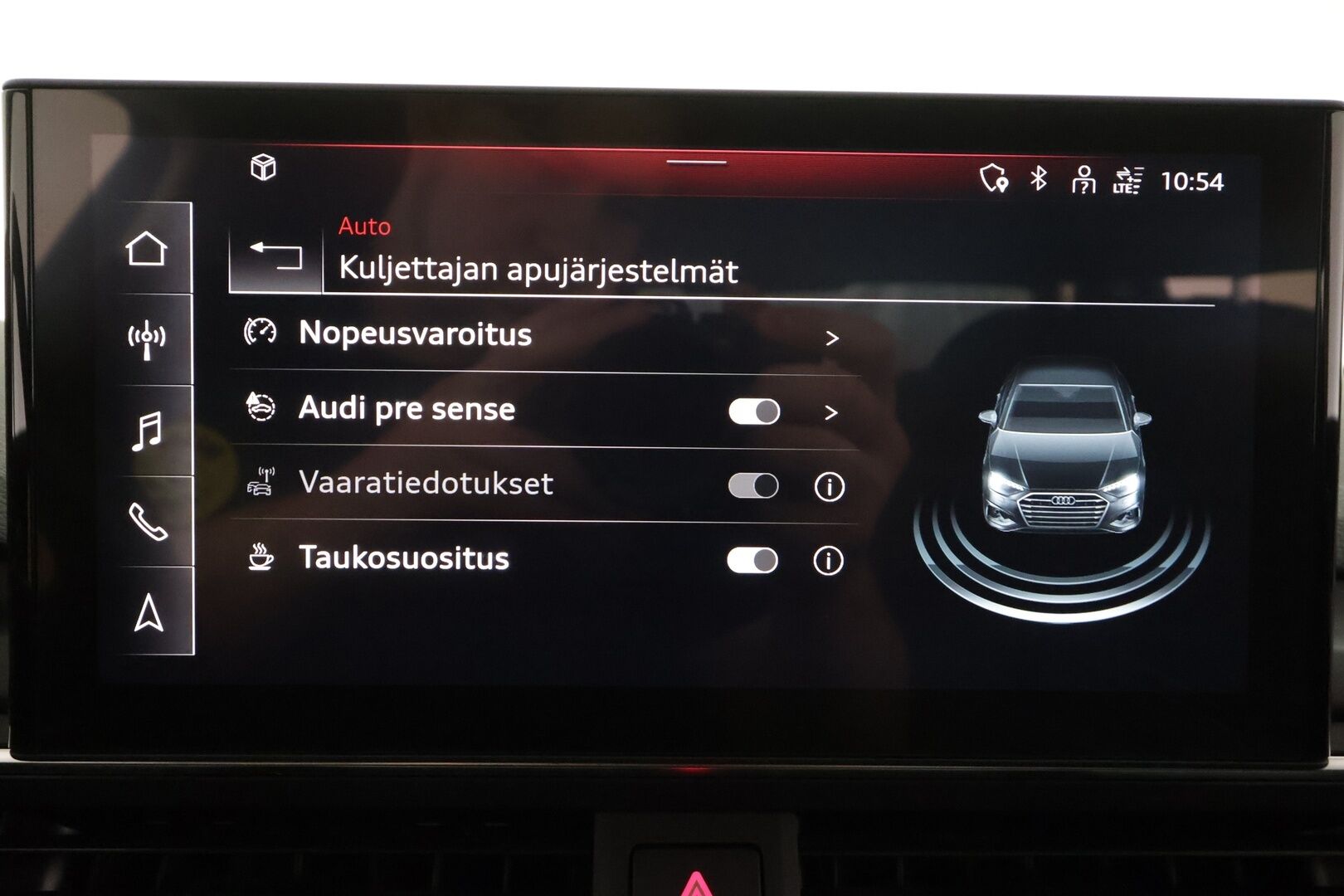 Audi A4 2023 Sedan 35 TFSI MHEV Progress - | Vakkari | Lisälämmitin | Koukku | LED | P.Kamera | Digimittaristo | Apple&Android | 1.Om Suomi-auto | Kahdet Renkaat |