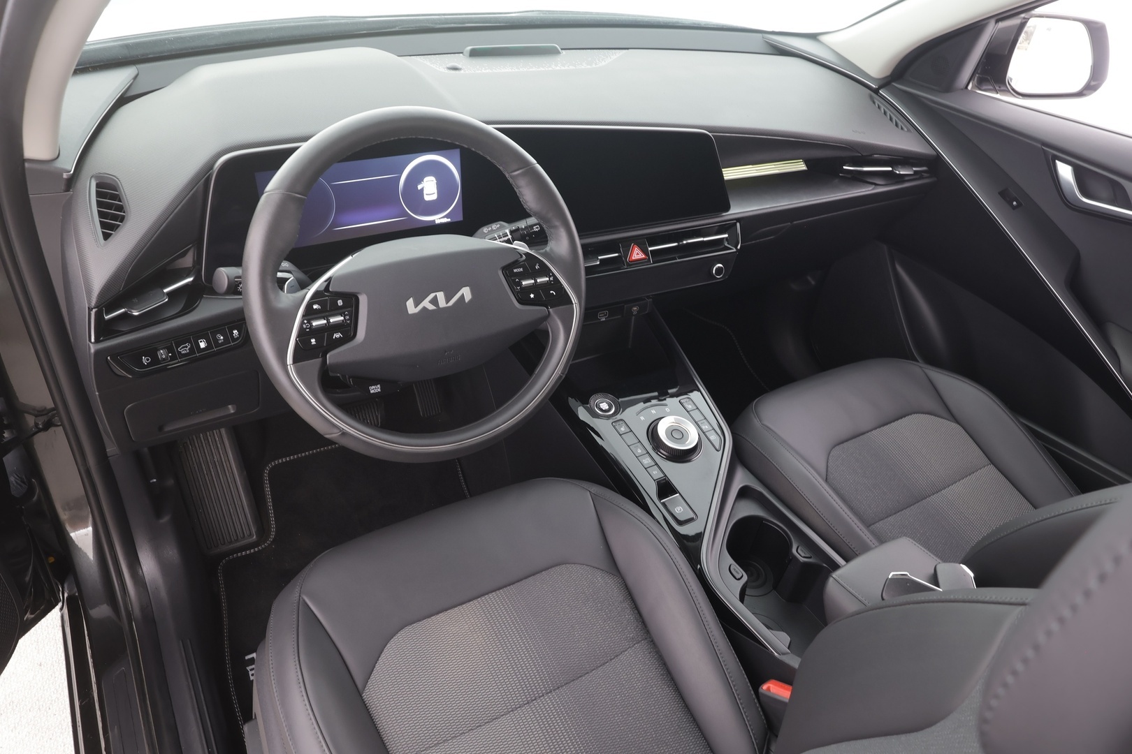 Kia Niro 2024 1,6 GDI Plug-In Hybrid EX DCT - | Koukku | ACC | LED | P.Kamera | Sähköpenkki | Navi | Kaistavahti | Keyless | Apple&Android | Digimittaristo | Kahdet renkaat | Suomi-auto |