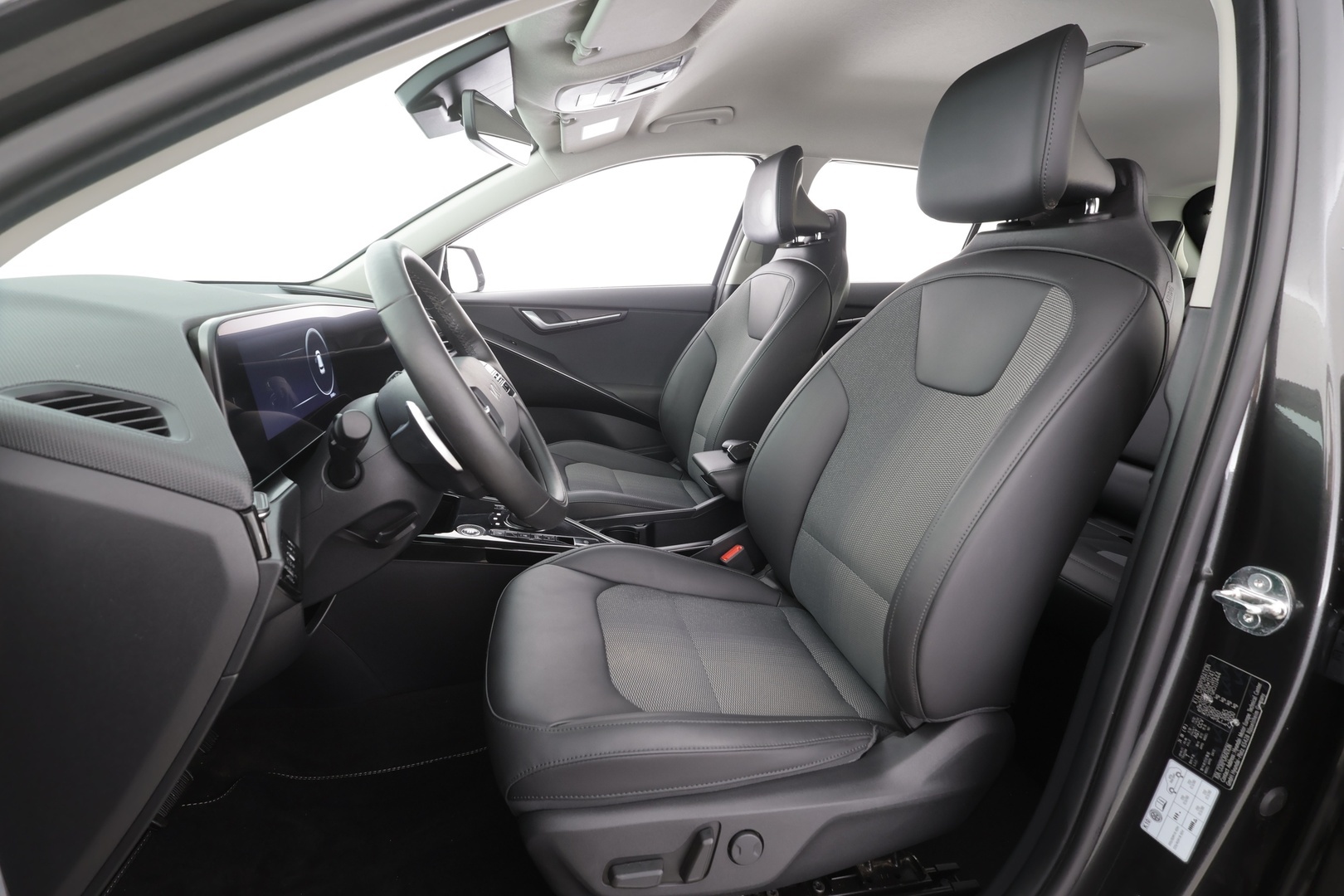 Kia Niro 2024 1,6 GDI Plug-In Hybrid EX DCT - | Koukku | ACC | LED | P.Kamera | Sähköpenkki | Navi | Kaistavahti | Keyless | Apple&Android | Digimittaristo | Kahdet renkaat | Suomi-auto |