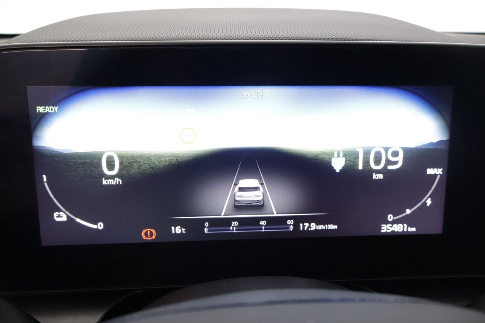Kia Niro 2024 EX 64,8kWh 204hv Premium ** 1-om. Suomiauto / Adapt. Vakkari / Keyless go/ Kamera ** - 3,99 % KORKOTARJOUS TÄHÄN AUTOON - * Suomiauto ensimmäiseltä omistajalta! / Huollettu 2/2025 / Kahdet renkaat vanteilla! *