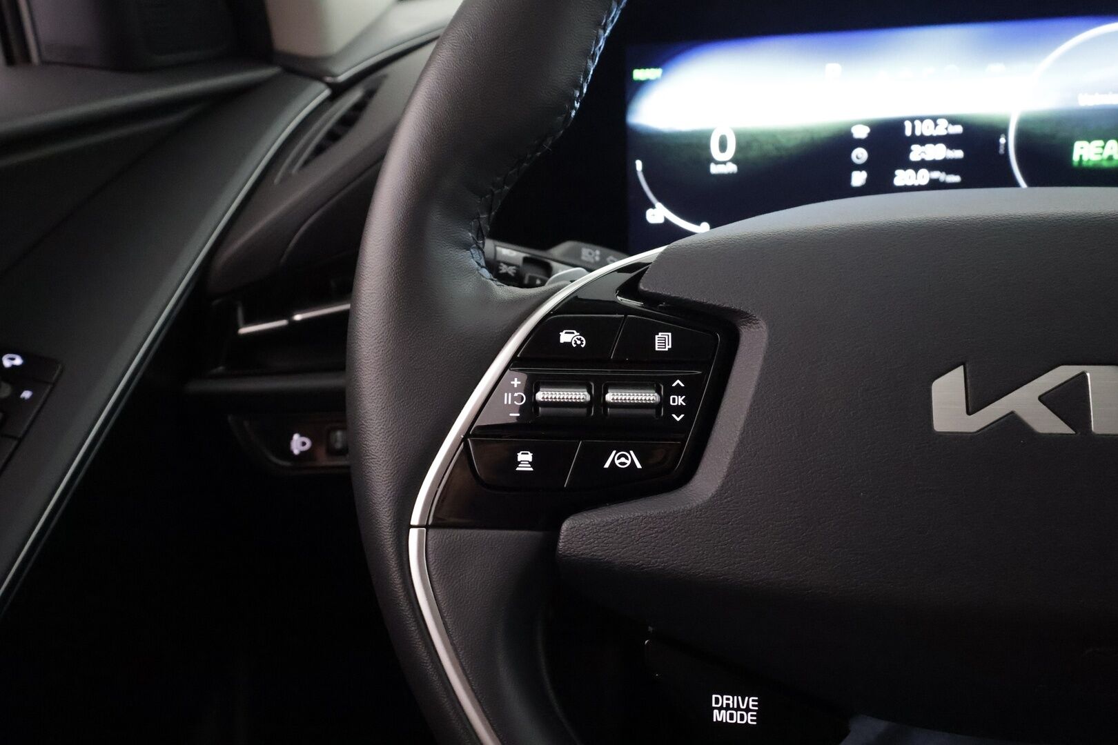 Kia Niro 2024 EX 64,8kWh 204hv Premium - | ACC | ILP | Puolinahat | Sähköpenkki | P.kamera | Sähk. takaluukku | LED | Keyless | HDA | Lämm. ratti | 1-om suomiauto | 2x renkaat aluin |