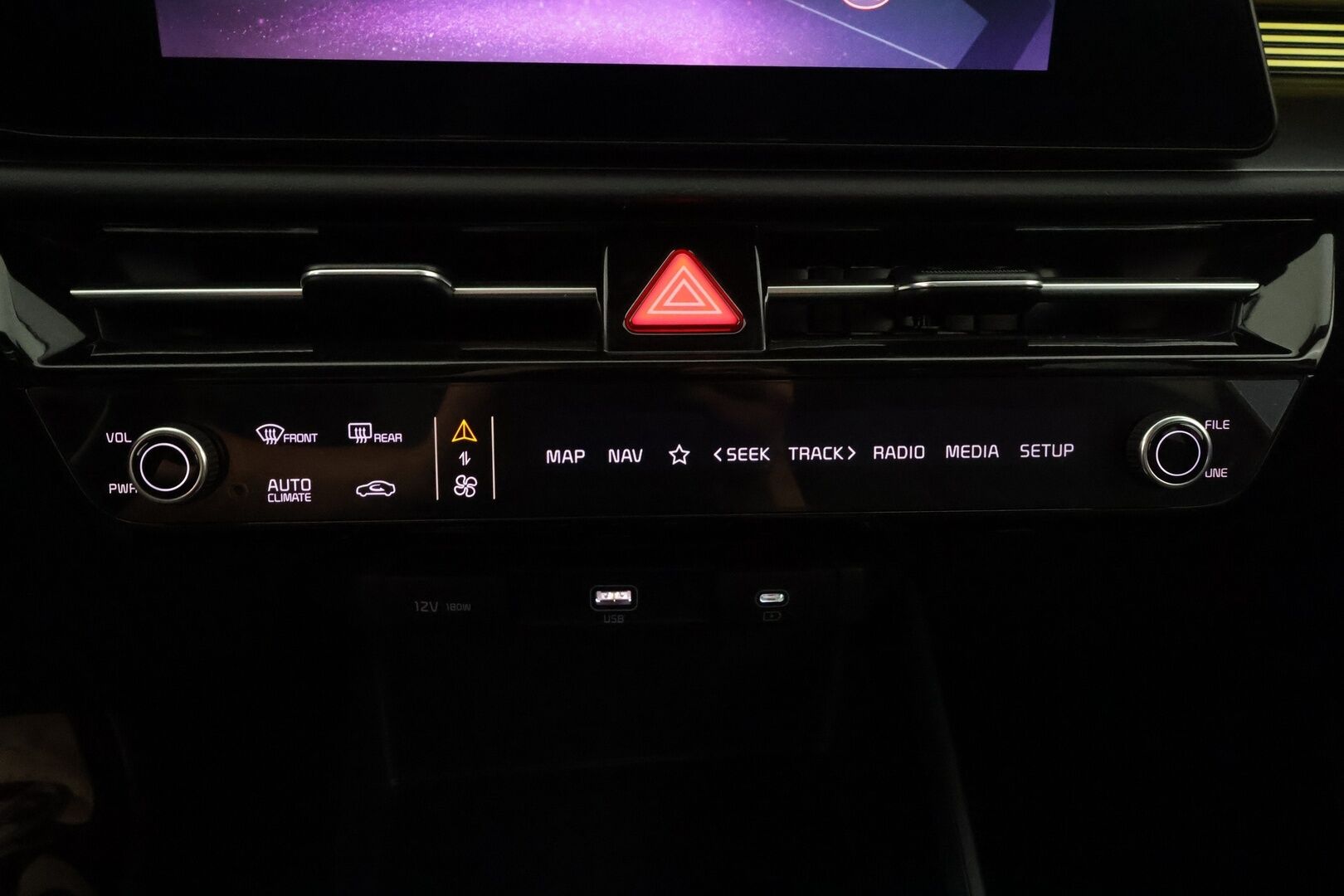 Kia Niro 2024 EX 64,8kWh 204hv Premium - | ACC | ILP | Puolinahat | Sähköpenkki | P.kamera | Sähk. takaluukku | LED | Keyless | HDA | Lämm. ratti | 1-om suomiauto | 2x renkaat aluin |