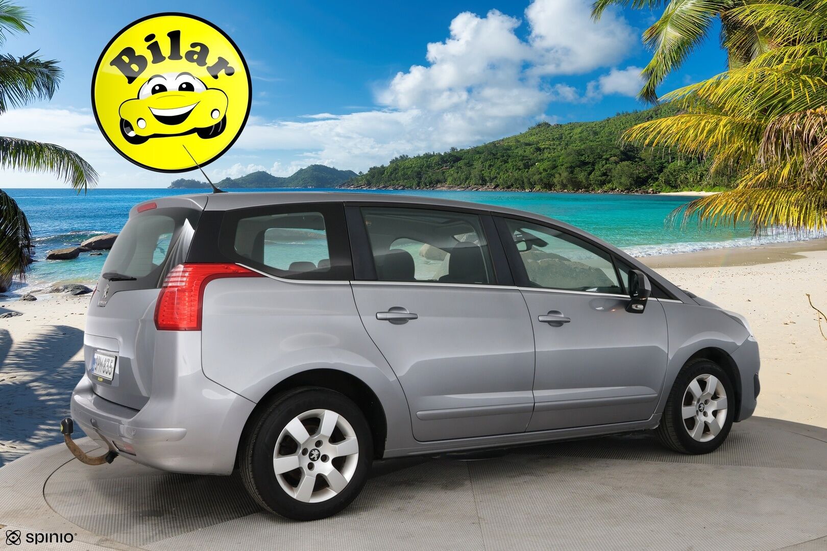 Peugeot 5008 2015 Active PureTech 130 7-p - 7-Paikkanen | Lohkolämmitin | Tutkat | Vetokoukku