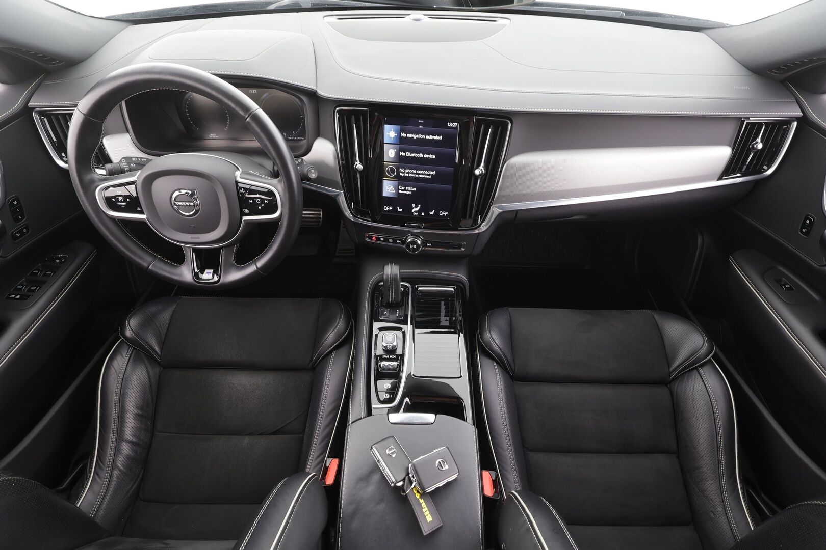 Volvo V90 2020 T8 TwE AWD R-Design aut - | Webasto | Koukku | ACC | P.kamera | LED | Sporttipenkki Muistilla | Kaistavahti | Keyless | 2x Latauskaapelit | Kahdet renkaat |