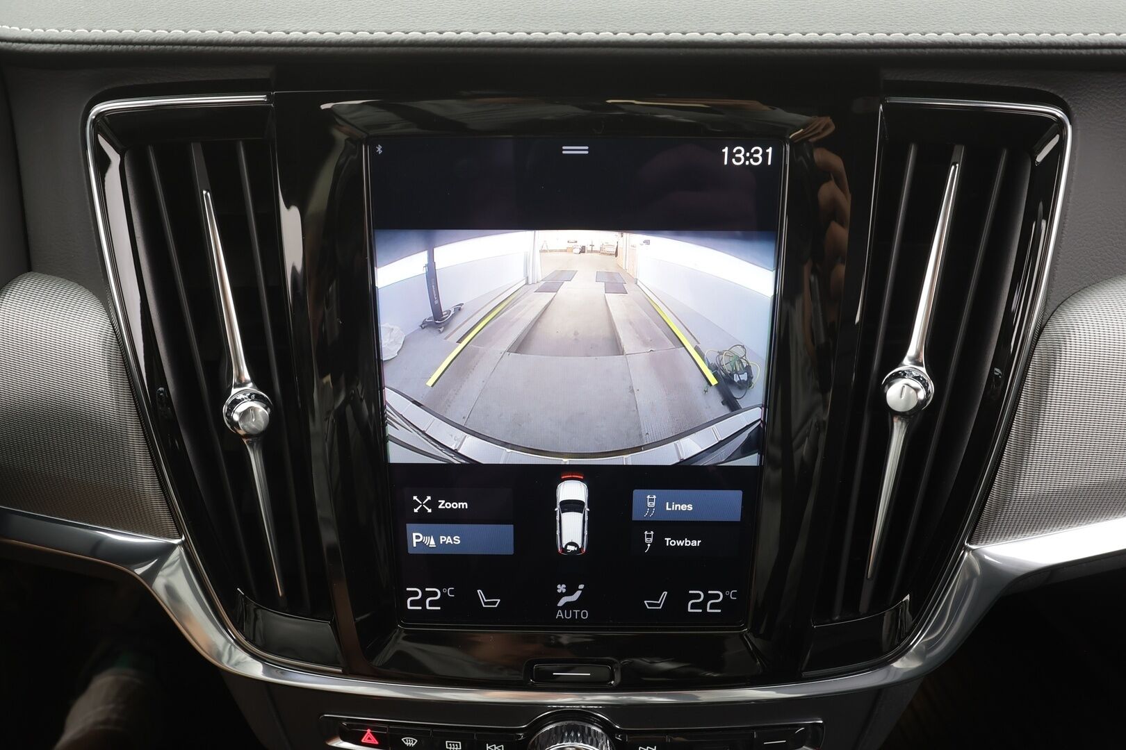 Volvo V90 2020 T8 TwE AWD R-Design aut - | Webasto | Koukku | ACC | P.kamera | LED | Sporttipenkki Muistilla | Kaistavahti | Keyless | 2x Latauskaapelit | Kahdet renkaat |