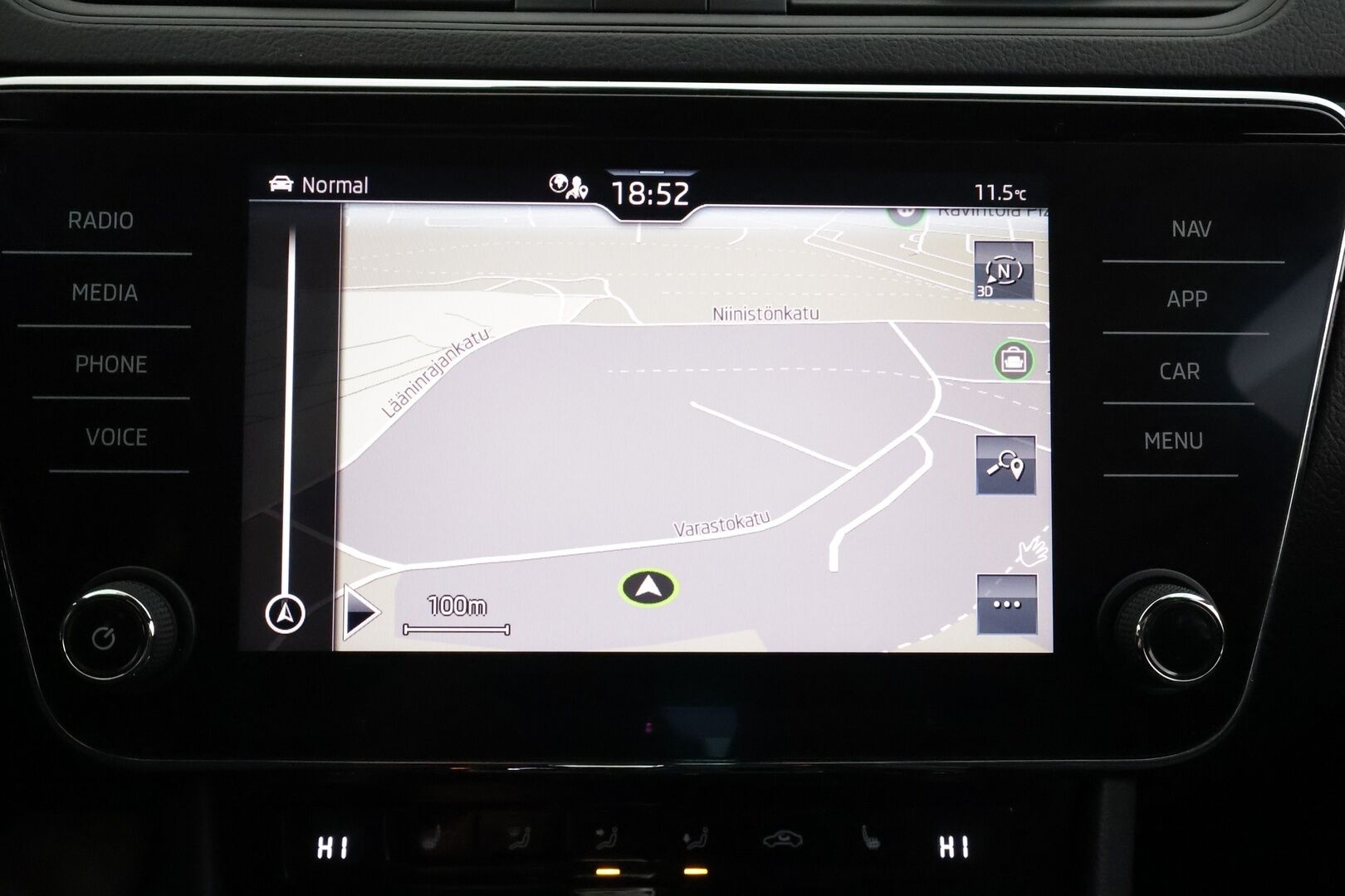 Skoda Superb 2023 Combi 1.4 TSI PHEV SportLine iV Business DSG * ACC / P.kamera / Matrix LED / Koukku / Webasto / Muistipenkki * - Akku kuntotarkastettu / Suomi-auto / Kahdet renkaat aluvanteilla - HULLU BLACKWEEK KORKOTARJOUS 2,49%