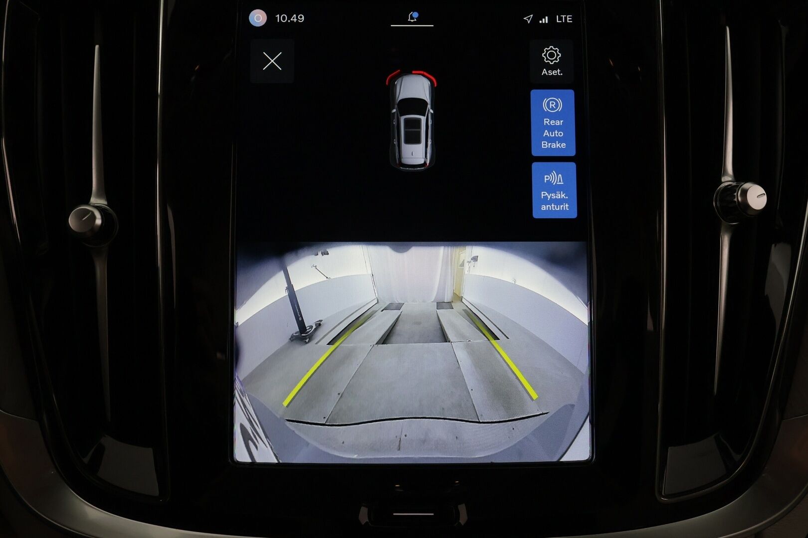 Volvo V60 2024 T8 AWD Long Range High Performance Plus Dark aut - | ACC | Koukku | Sporttinahat muistilla | P.kamera | Full-LED Active | Lämm. tuulilasi | Pilot Assist | Lämm. ratti | Keyless | 1-om suomiauto |